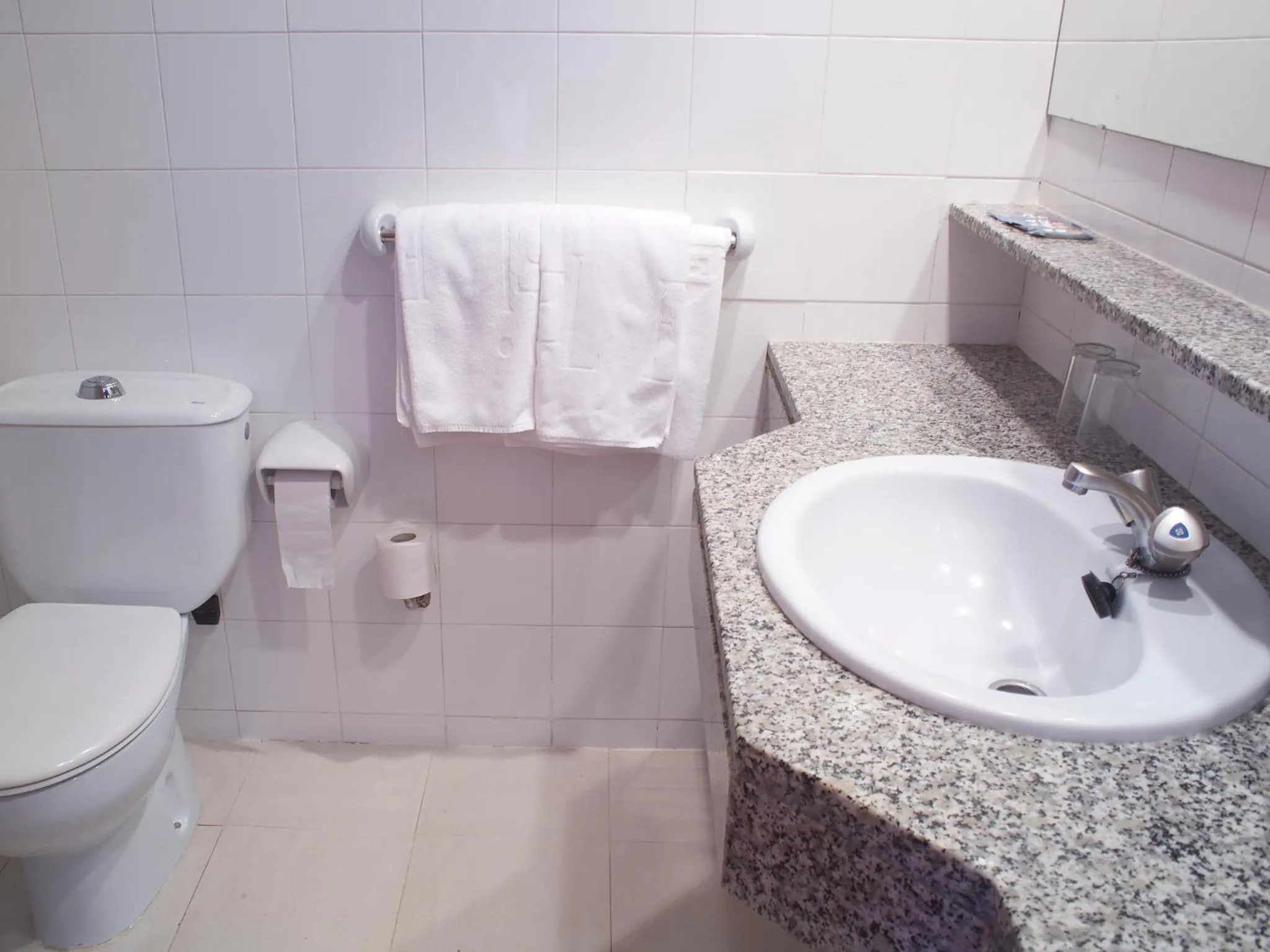 Bathroom in Hotel Els Pins