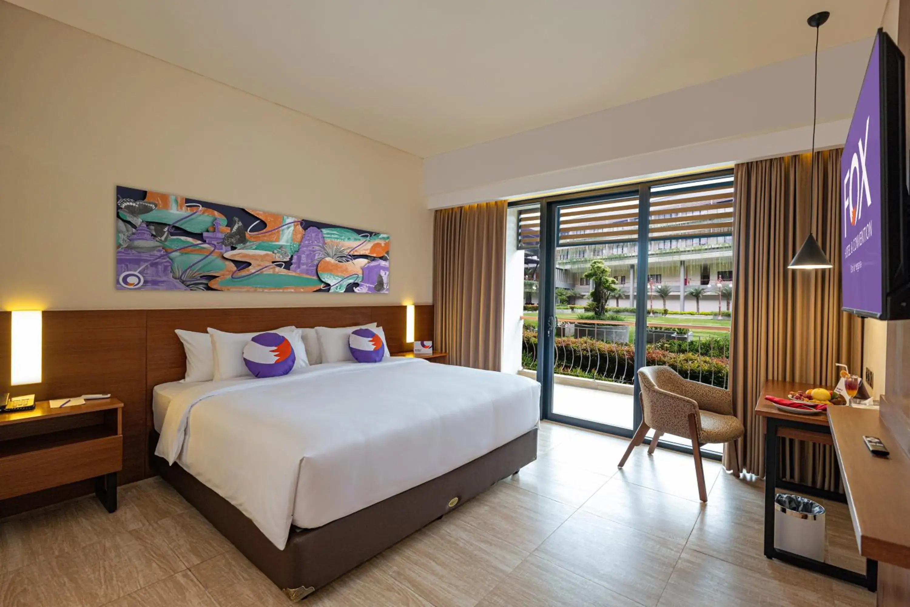 Deluxe Double or Twin Room with Garden View in FOX HARRIS Hotel & Convention Banjarnegara Deluxe Double or Twin Room with Garden View in FOX HARRIS Hotel & Convention Banjarnegara