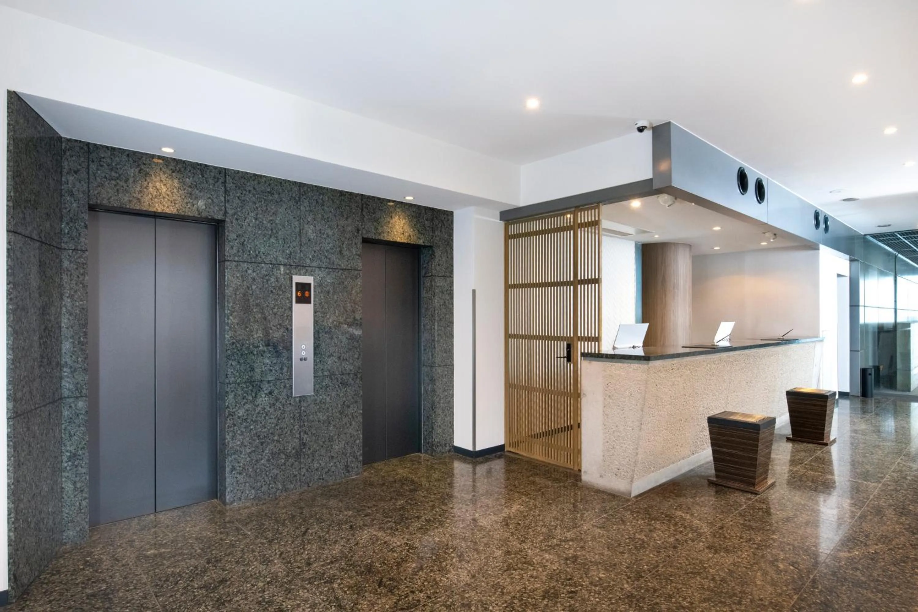 Lobby or reception in HOTEL MYSTAYS Nishi Shinjuku