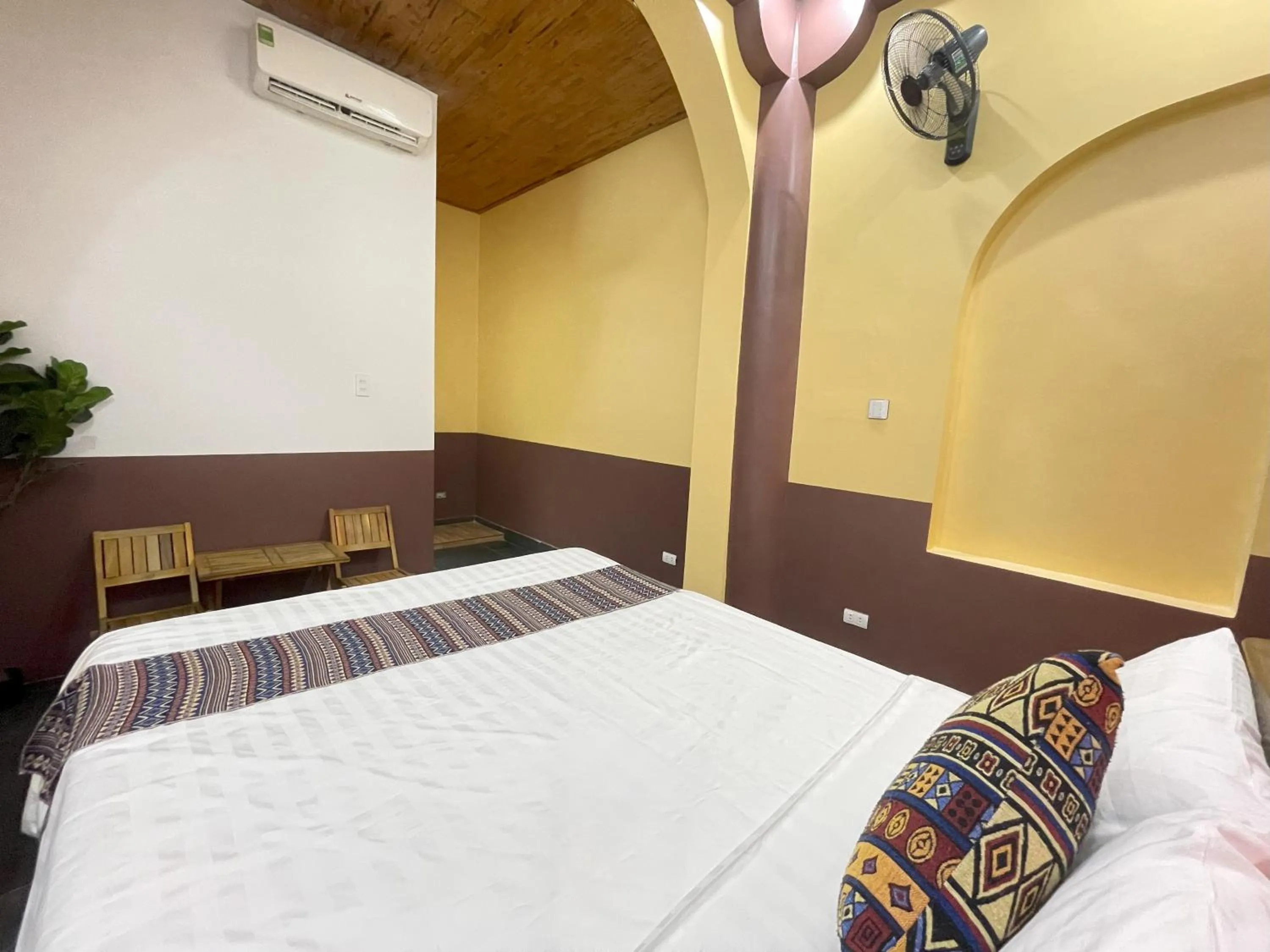 Bedroom, Bed in Sky Bay Lodge