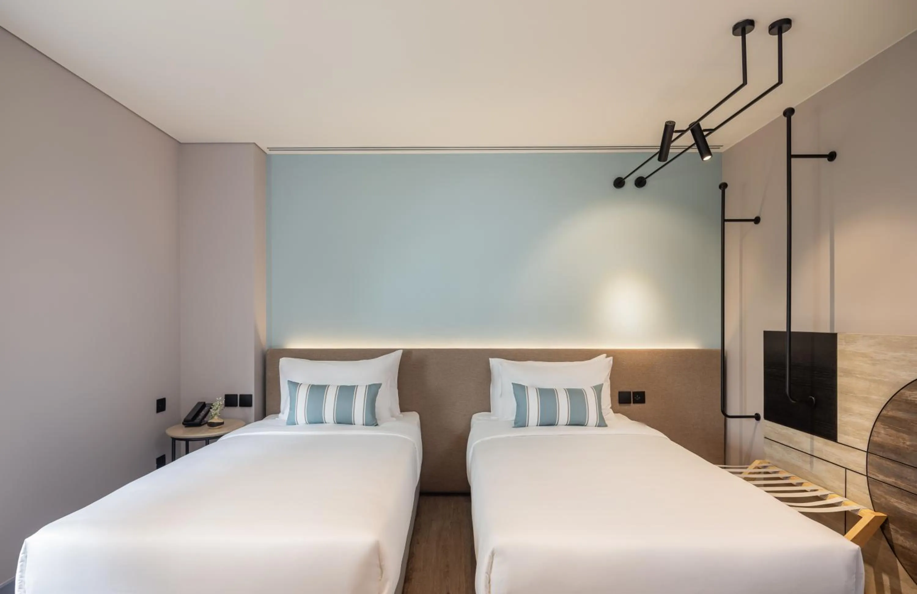 Bed in Travelodge Nimman