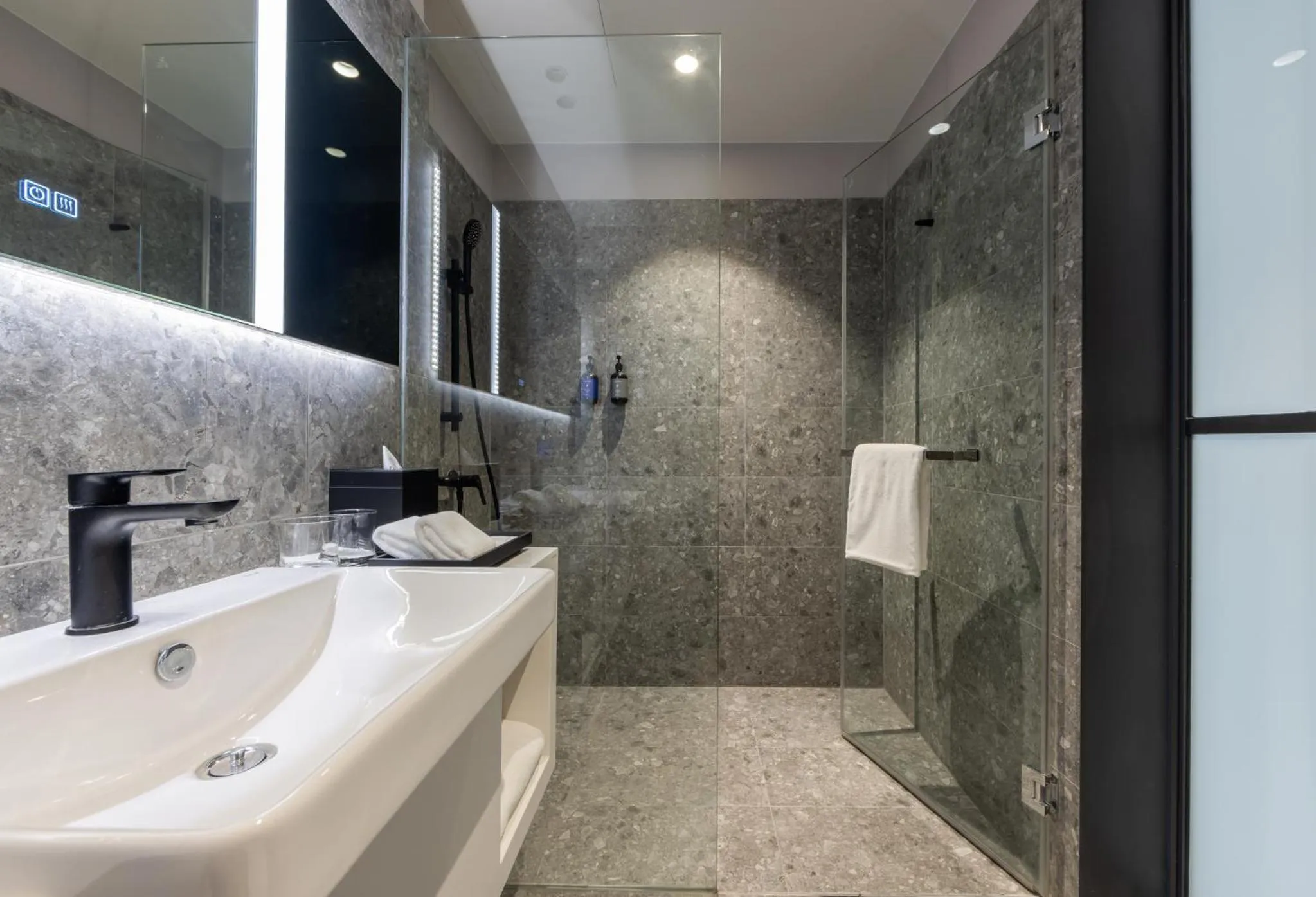 Bathroom in Travelodge Nimman