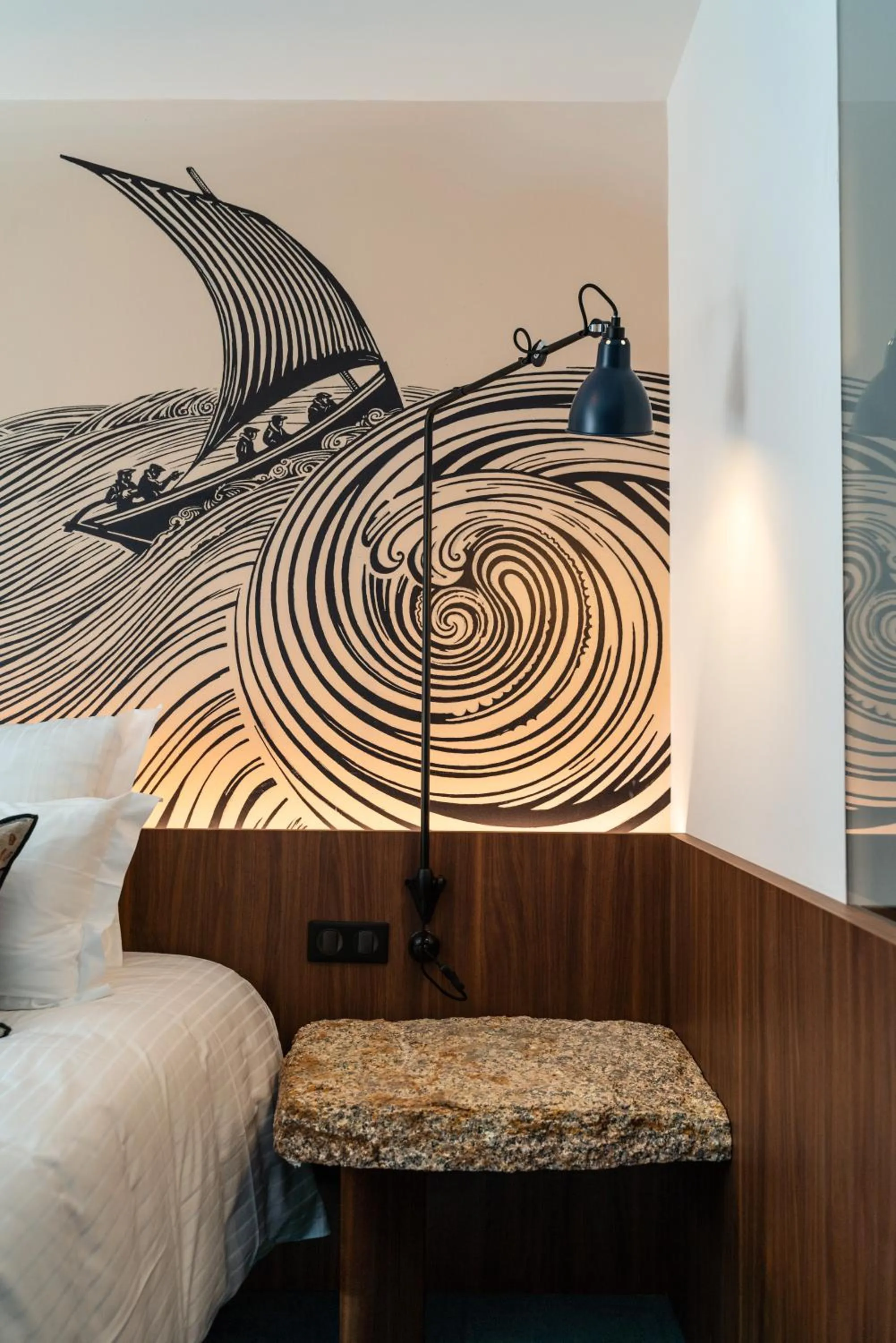 Decorative detail, Bed in Hôtel Roz Marine Thalasso Resort