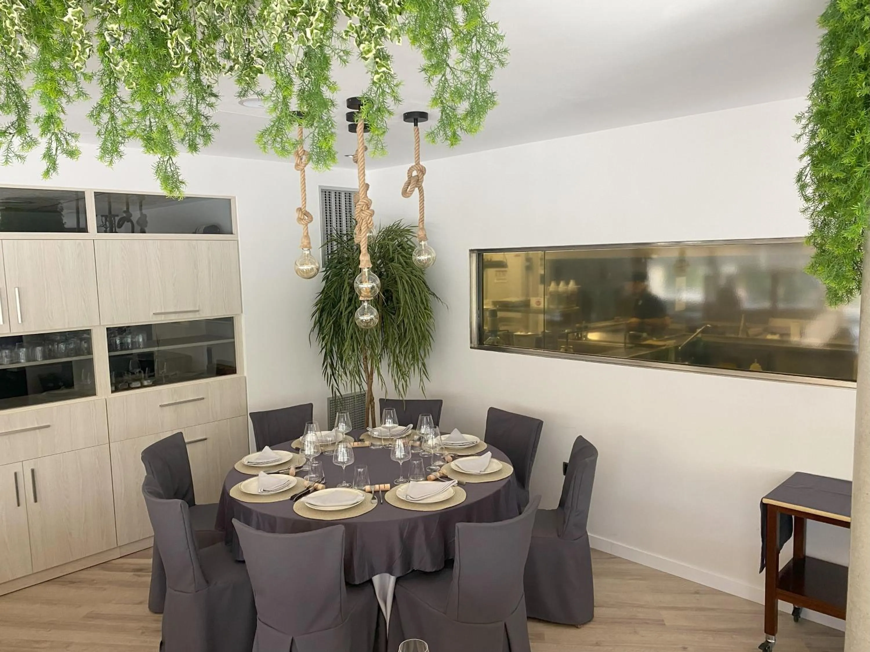 Restaurant/places to eat in Hotel Palau de Girona