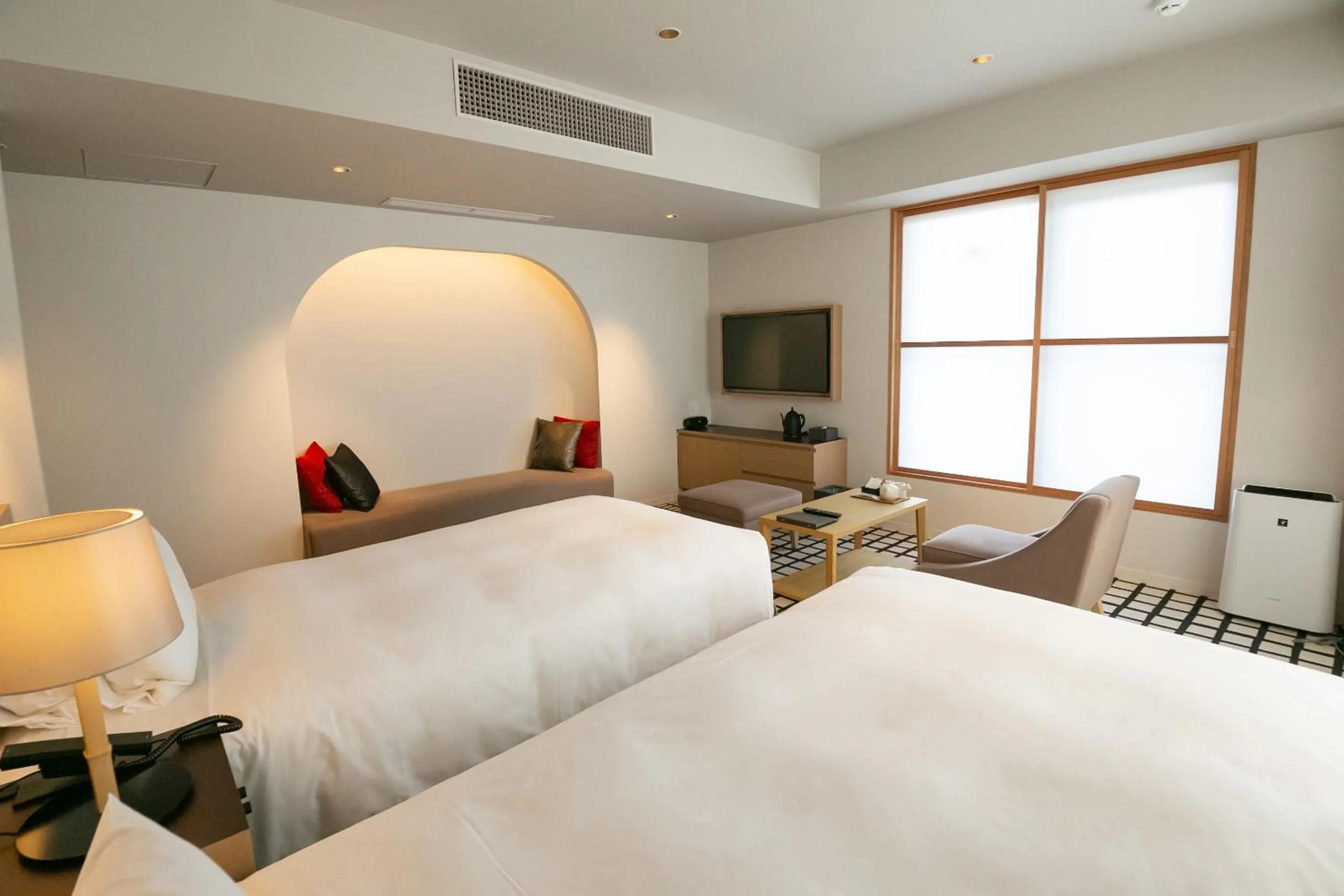 Photo of the whole room, Bed in THE GENERAL KYOTO Shijou Shinmachi