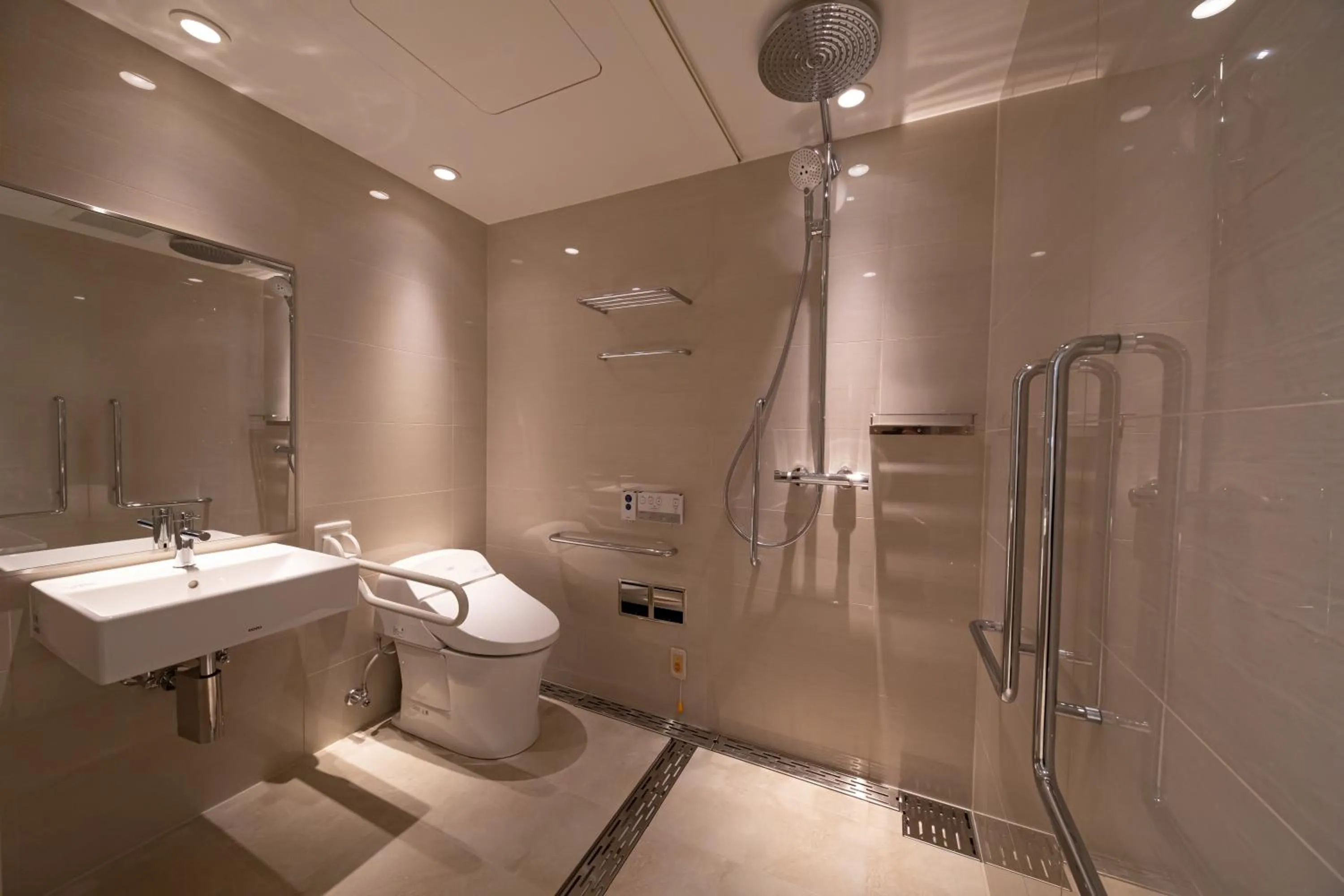 Shower in THE GENERAL KYOTO Shijou Shinmachi