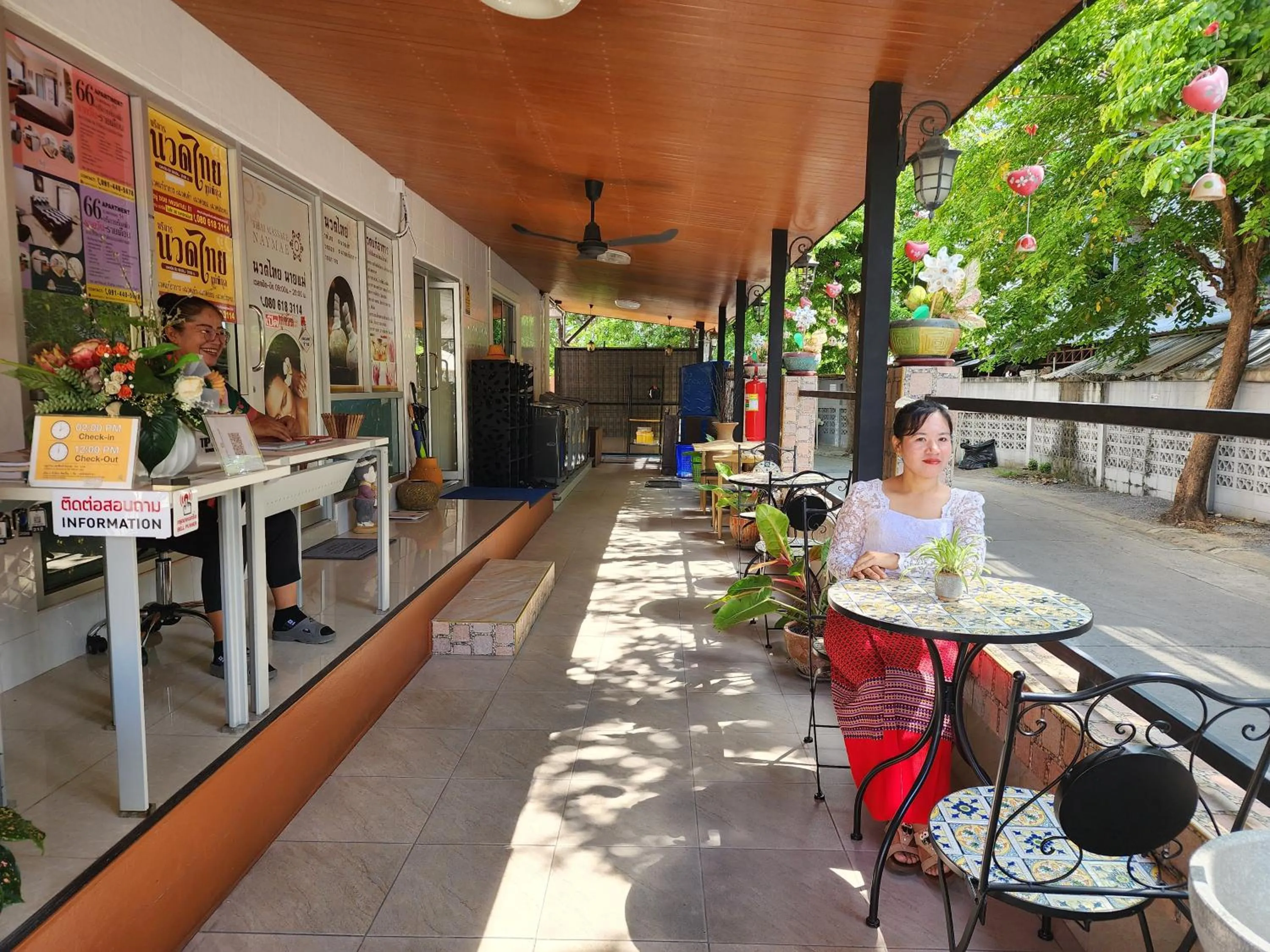 Seating area in 66 Apartment