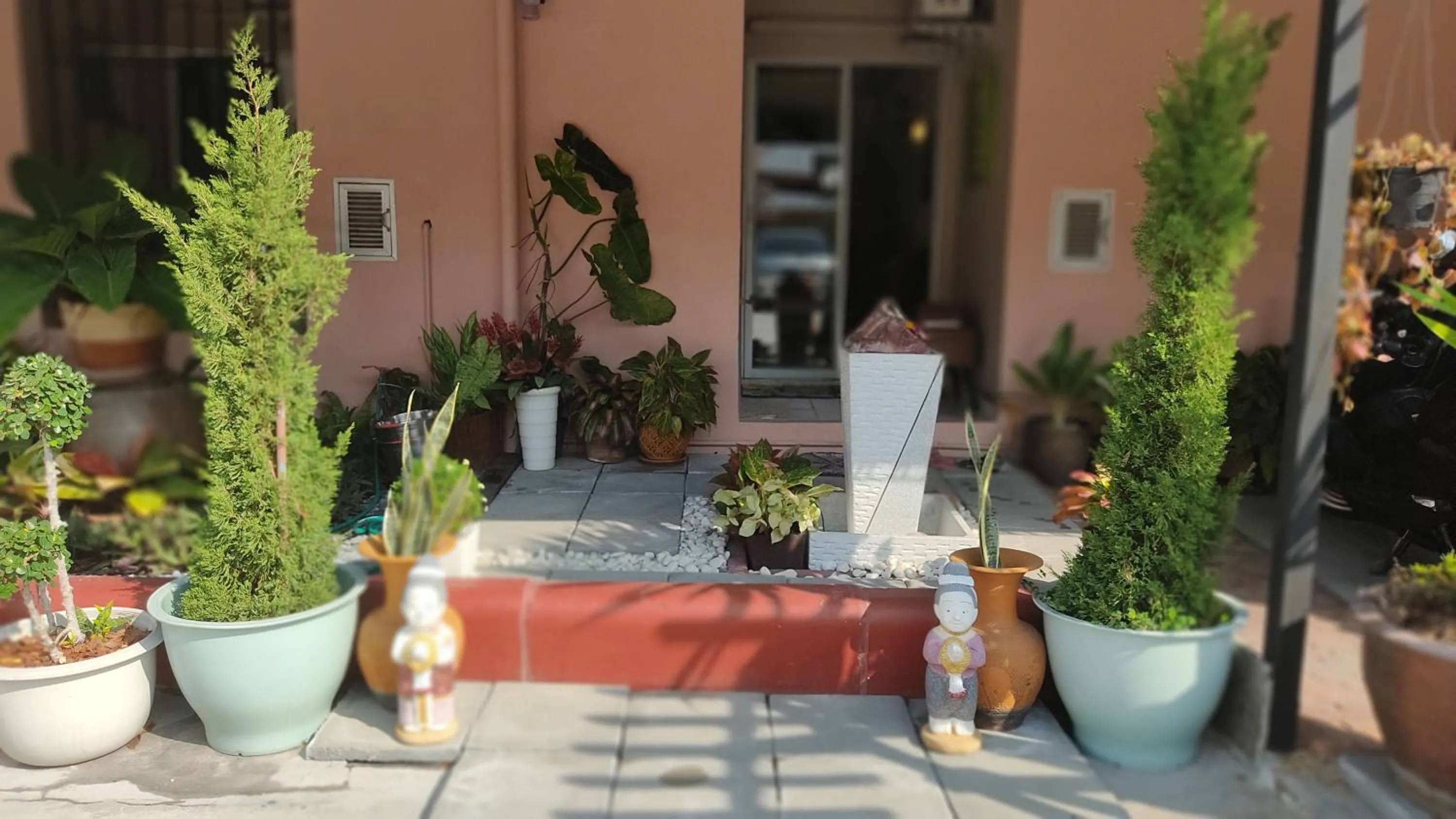 Garden view in 66 Apartment