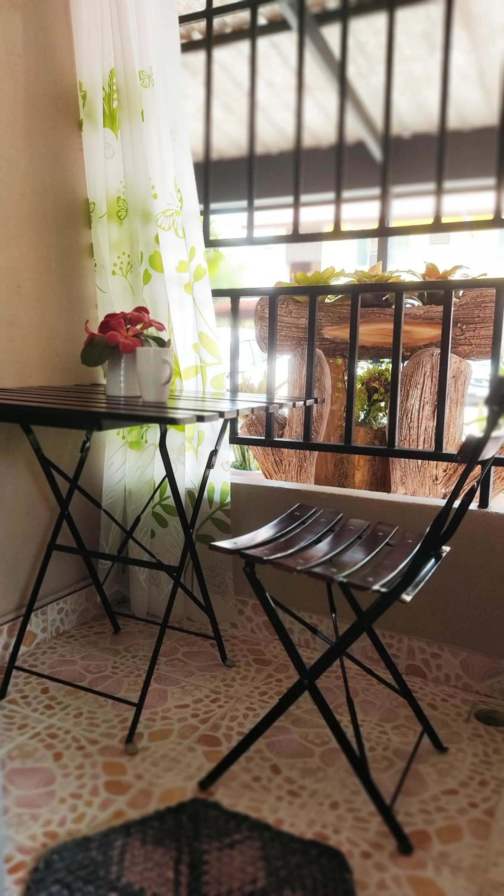 Seating area in 66 Apartment