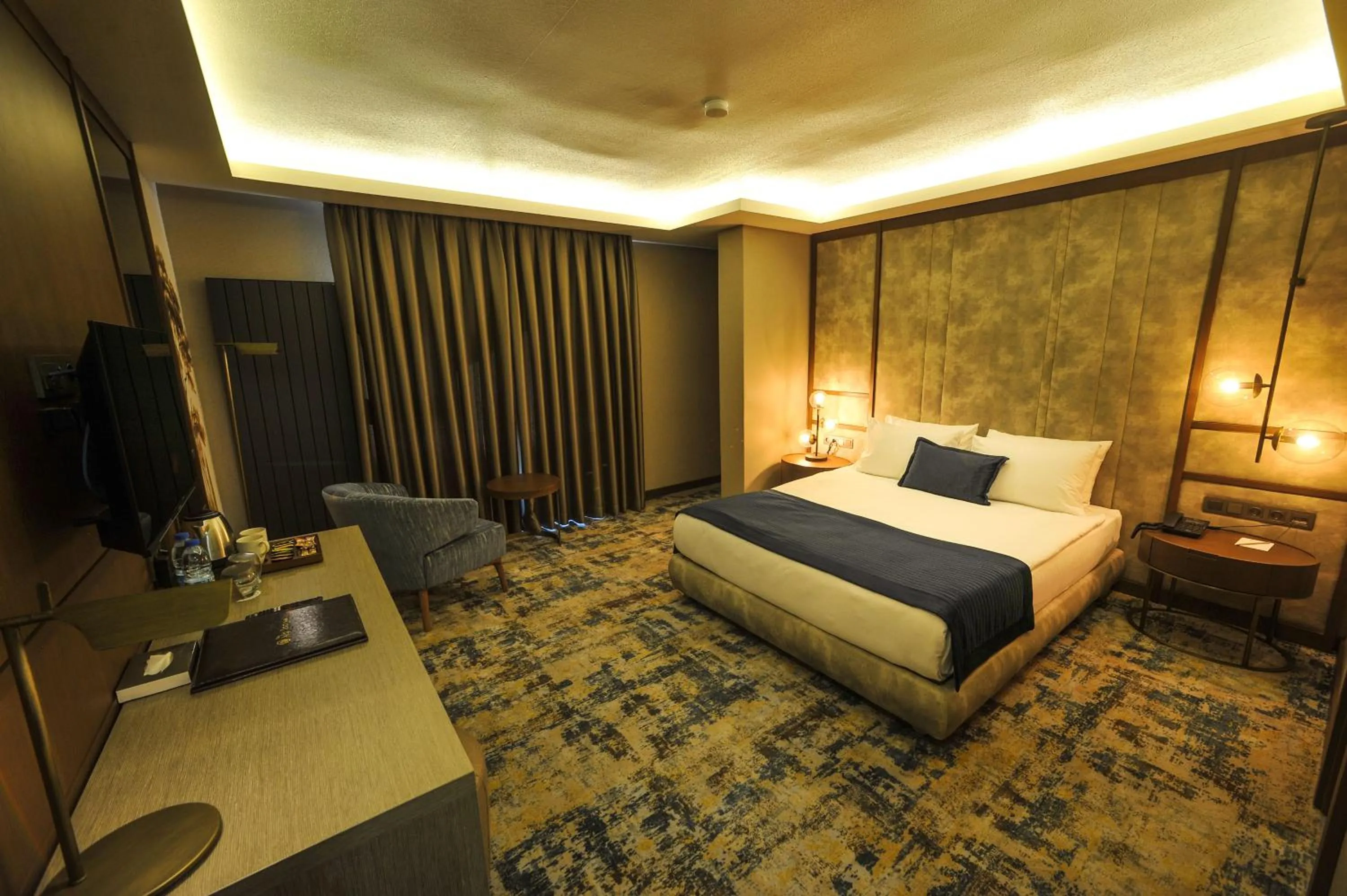 Photo of the whole room, Bed in The Alpfine Hotel