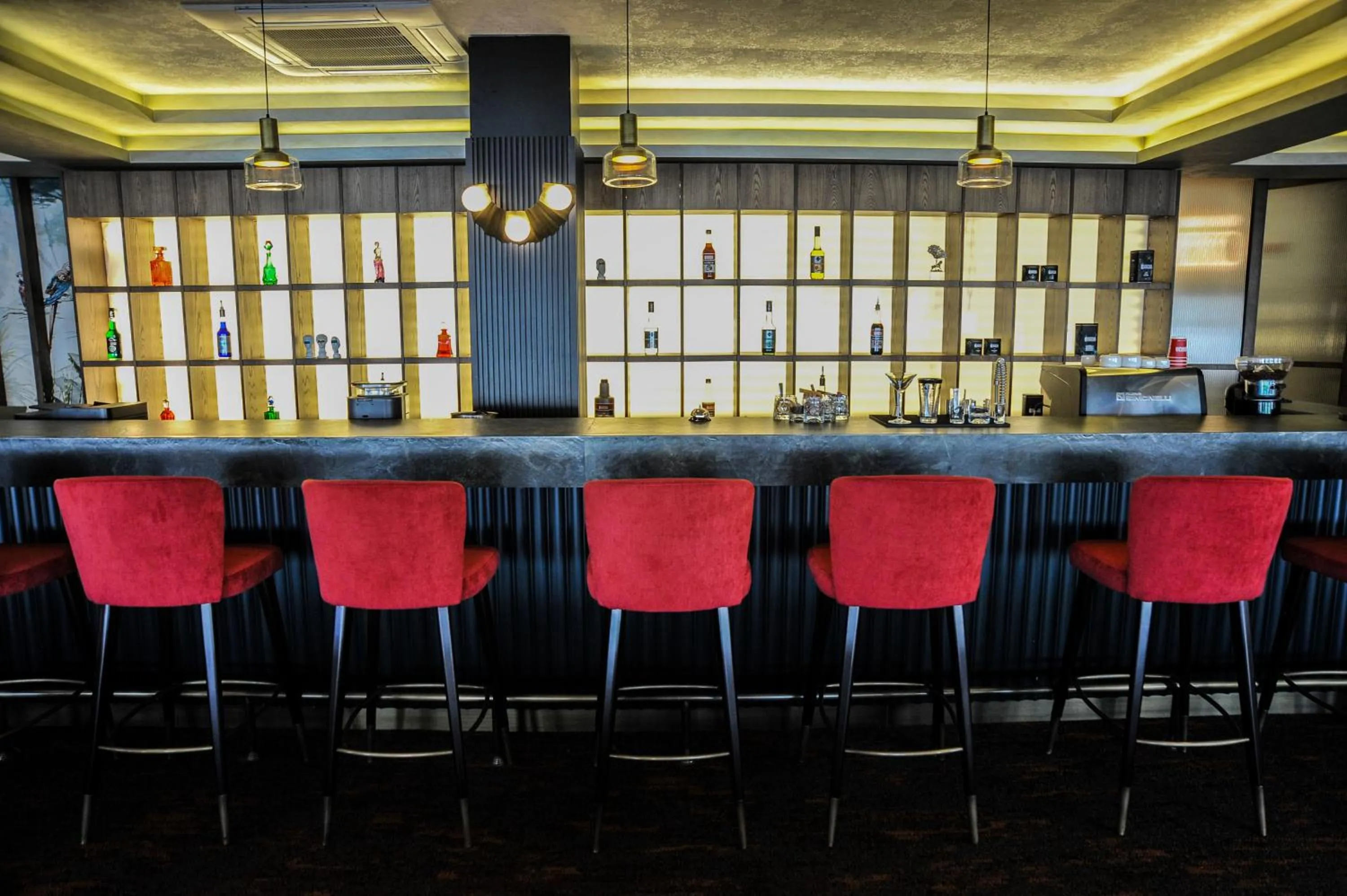 Restaurant/places to eat in The Alpfine Hotel