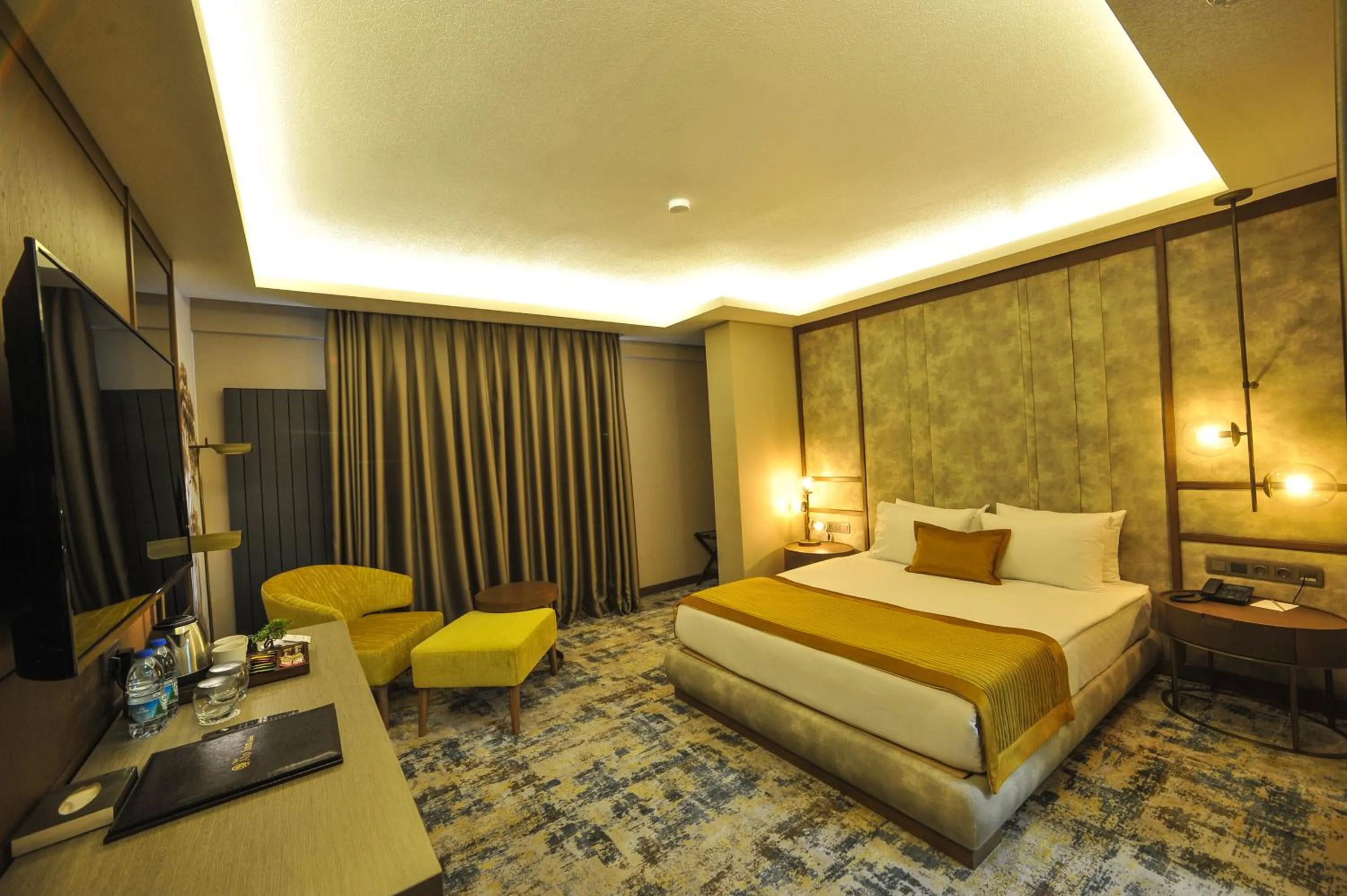 Photo of the whole room, Bed in The Alpfine Hotel