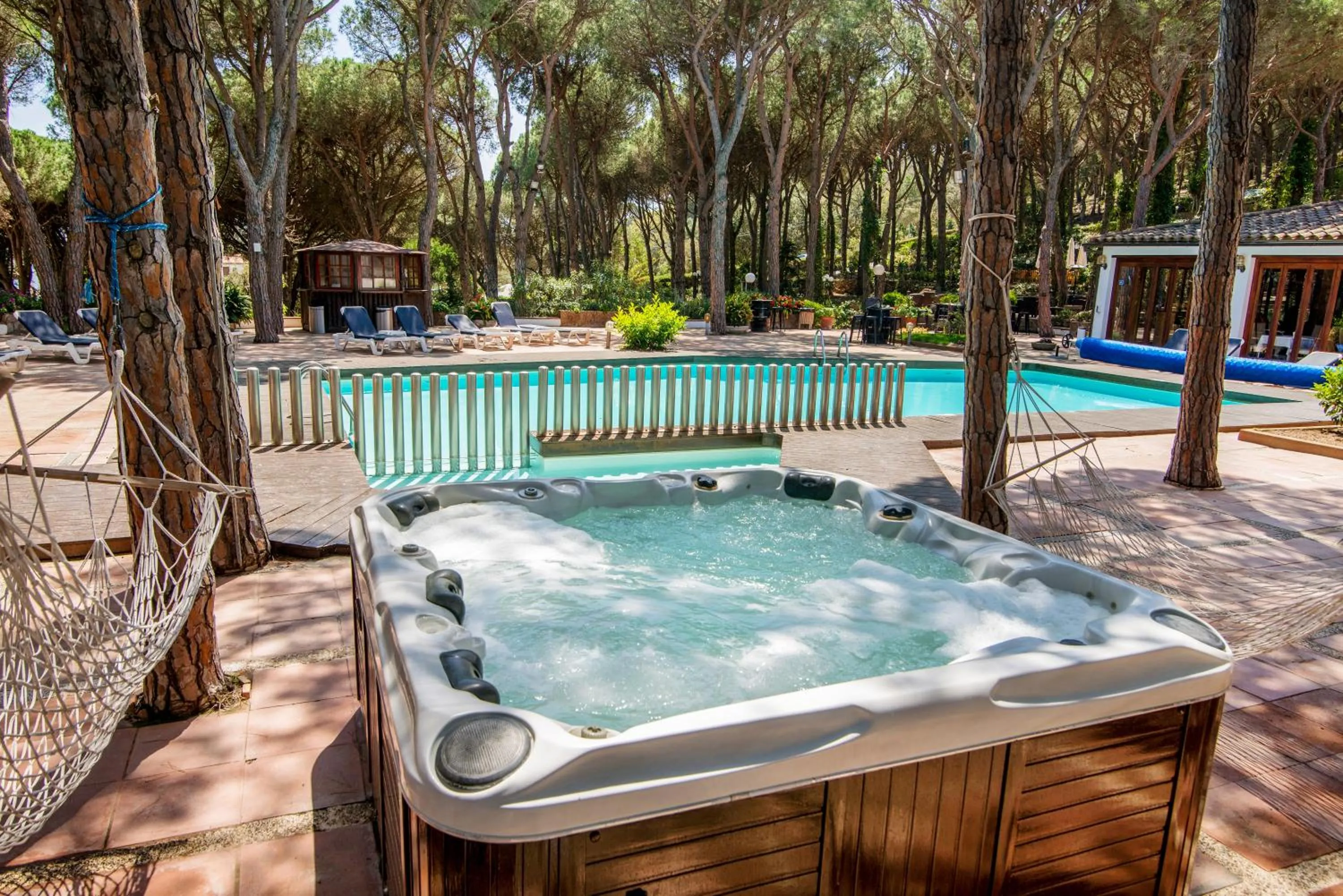 Hot Tub in Hotel Garbi