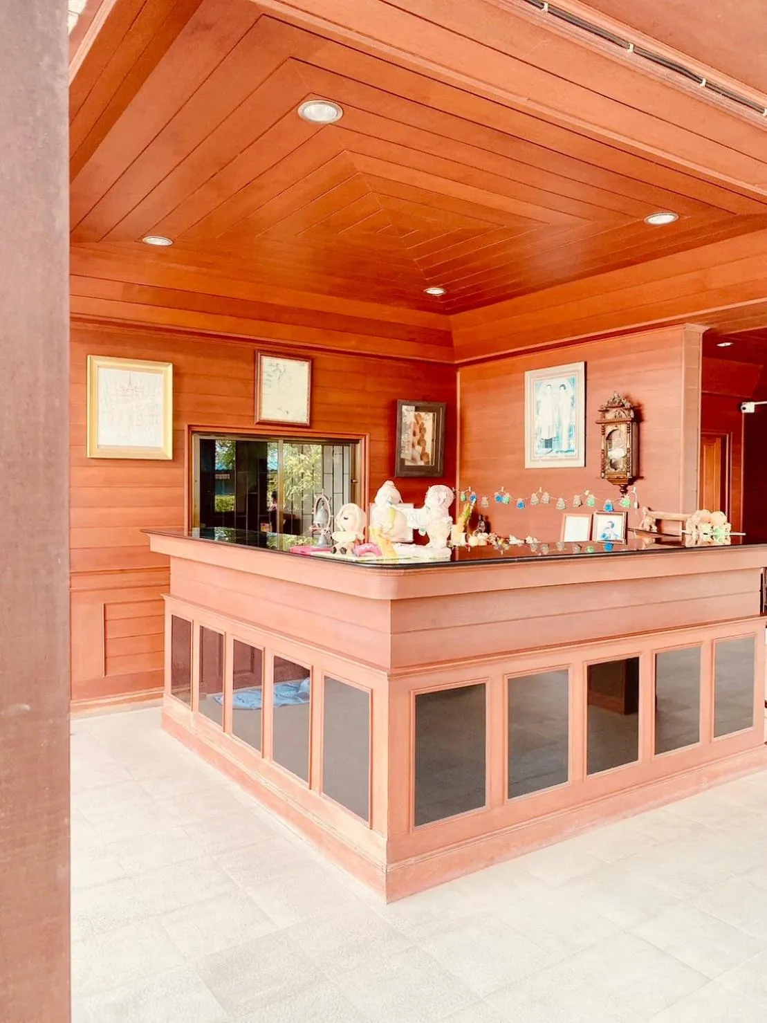 Staff in Baan Karnjana Hotel Samui