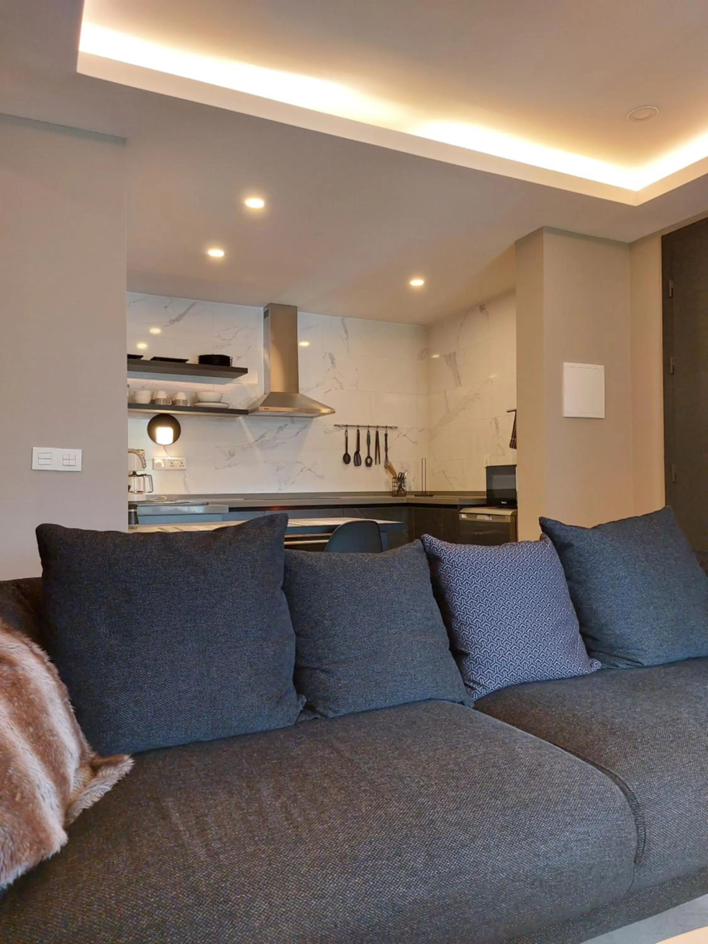 Kitchen or kitchenette in Kololi Sands Apartments