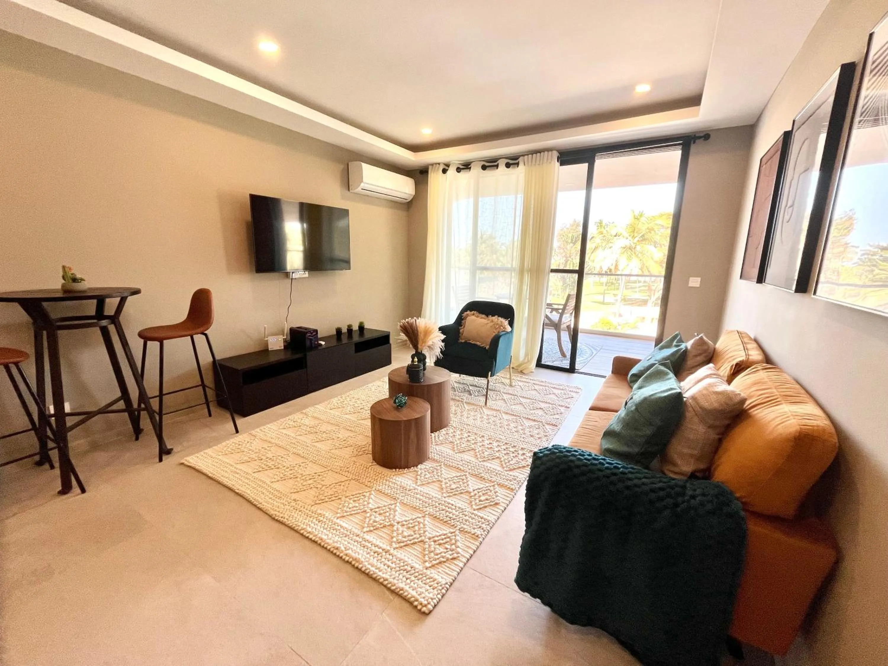 TV and multimedia in Kololi Sands Apartments