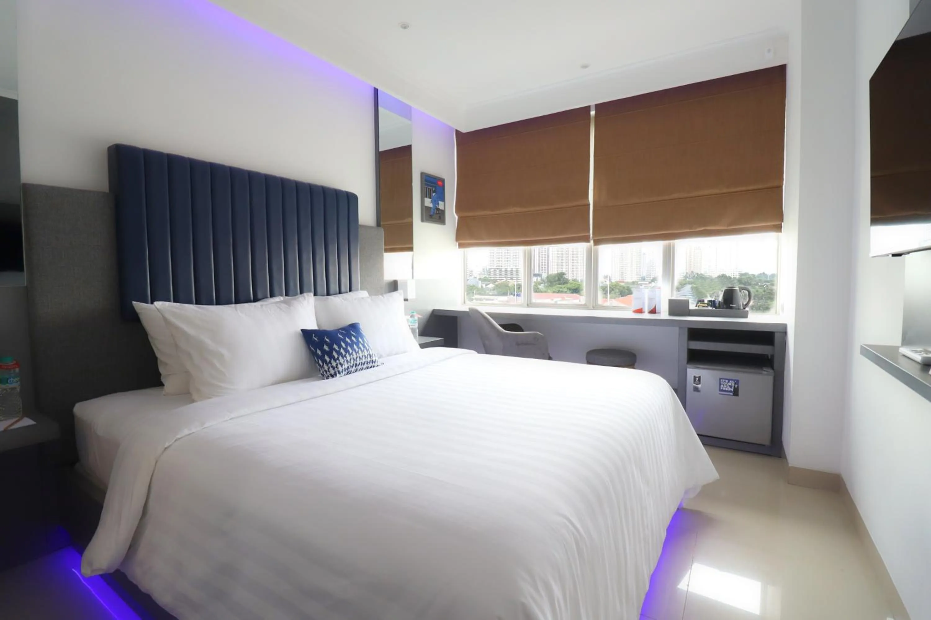 Bedroom, Bed in Everyday Smart Hotel Mayestik