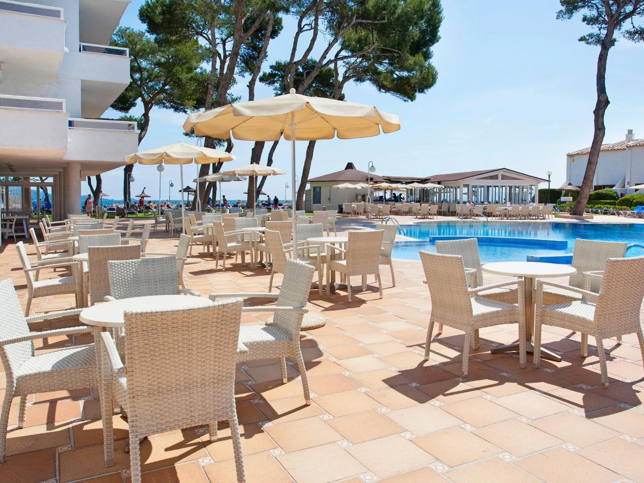 Day in Grupotel Los Príncipes & Spa