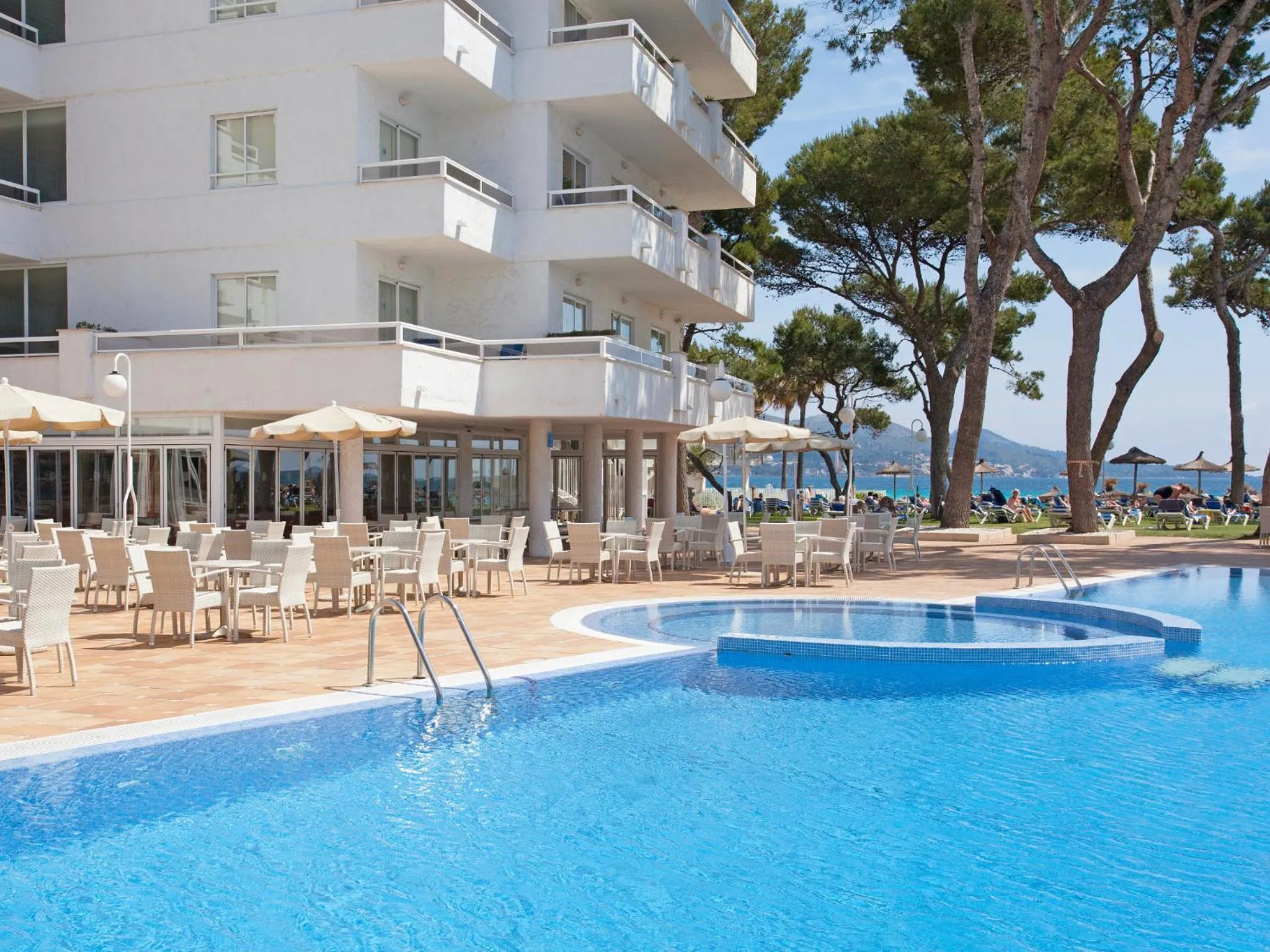 Day in Grupotel Los Príncipes & Spa