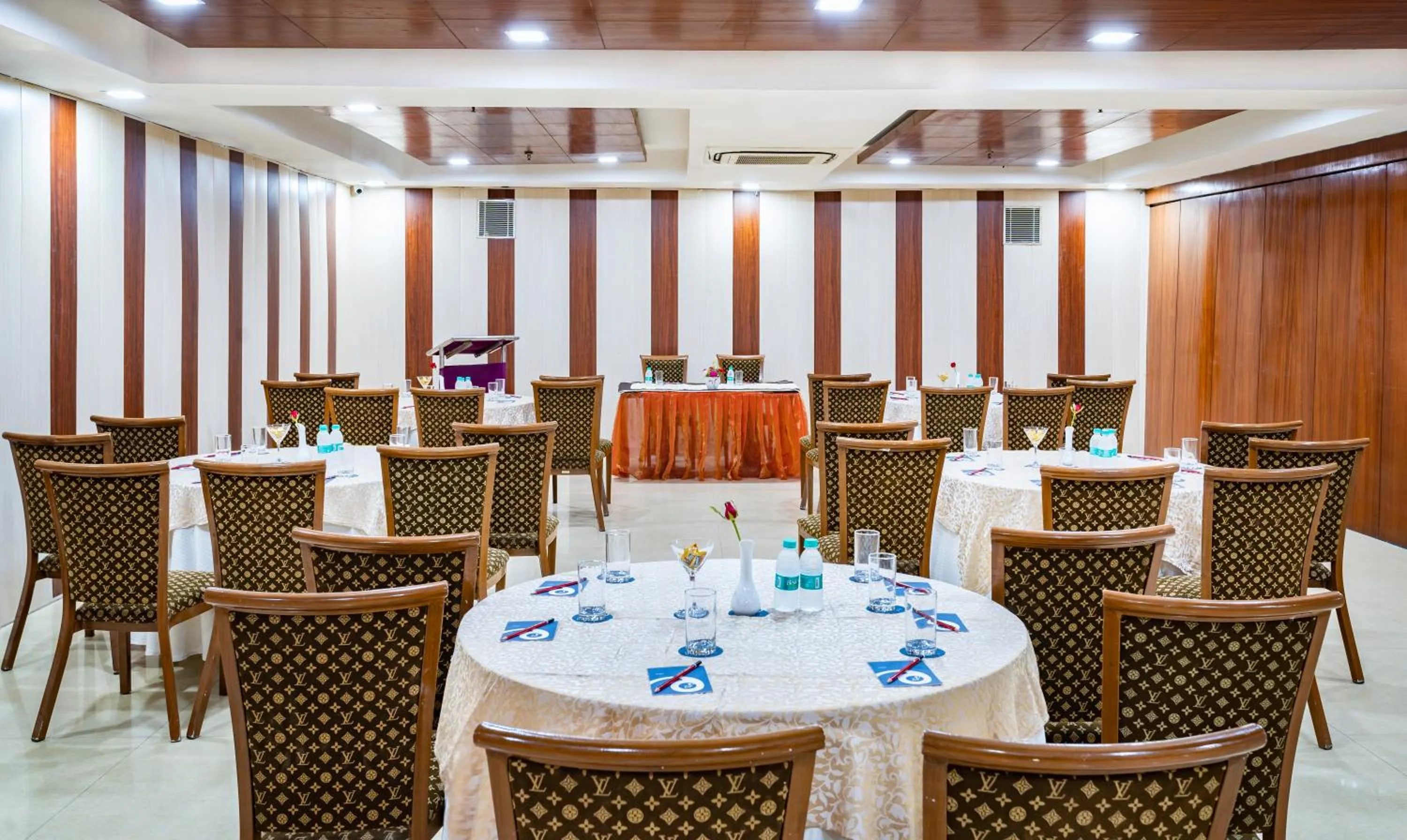 Banquet/Function facilities in Zip By Spree Hotels Delhi Greater Kailash