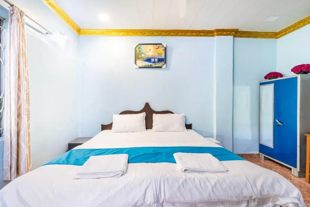 Deluxe Room in Casanova by the Sea - Just a walk away to Canacona Beach Deluxe Room in Casanova by the Sea - Just a walk away to Canacona Beach