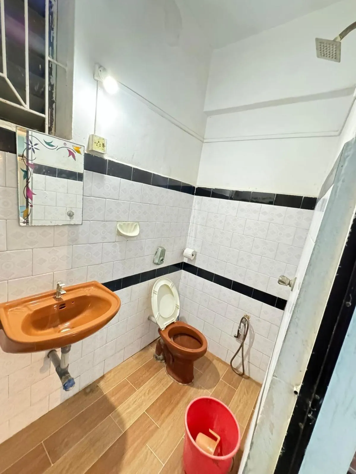 Casanova by the Sea - Just a walk away to Canacona Beach