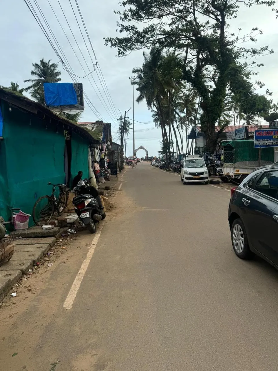 Beach in Casanova by the Sea - Just a walk away to Canacona Beach