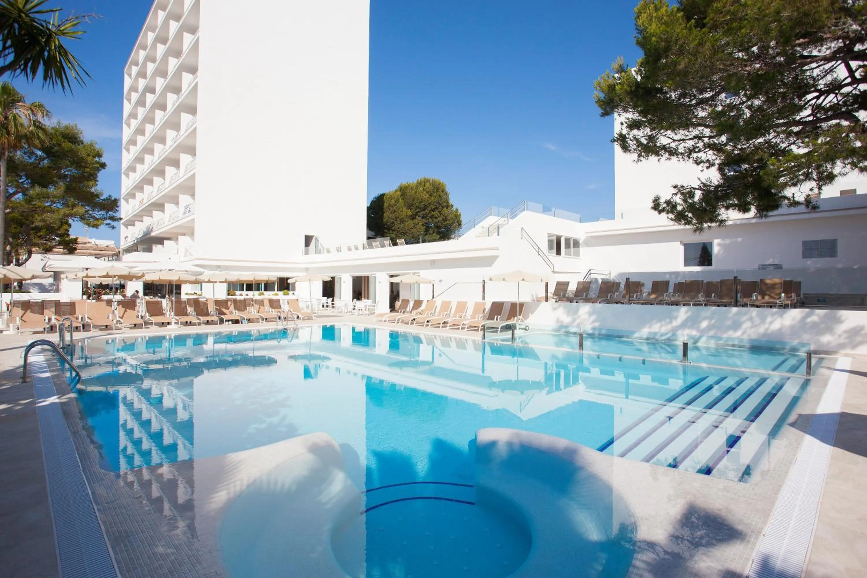 Swimming pool in Grupotel Farrutx