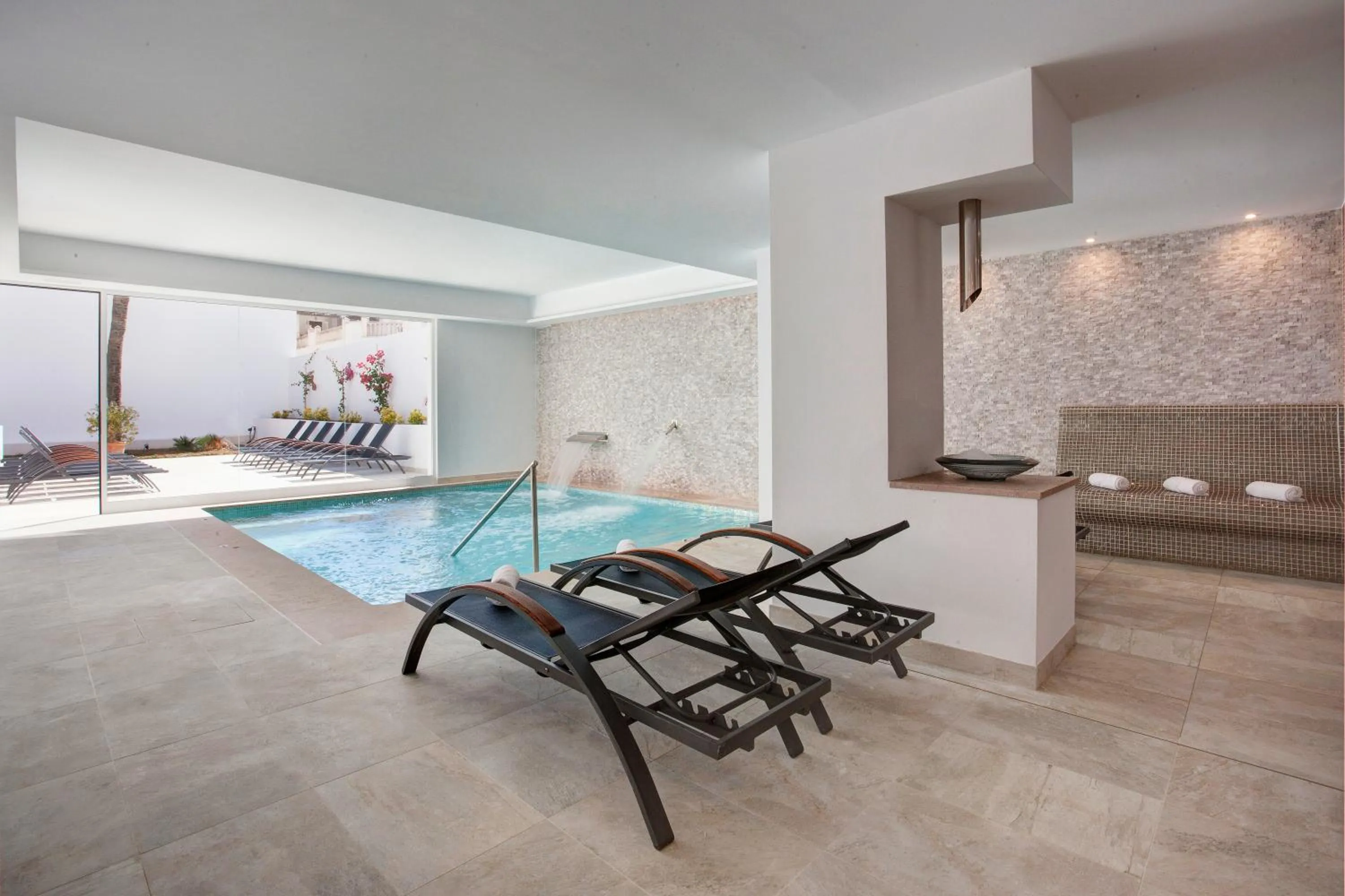 Swimming pool in Grupotel Farrutx