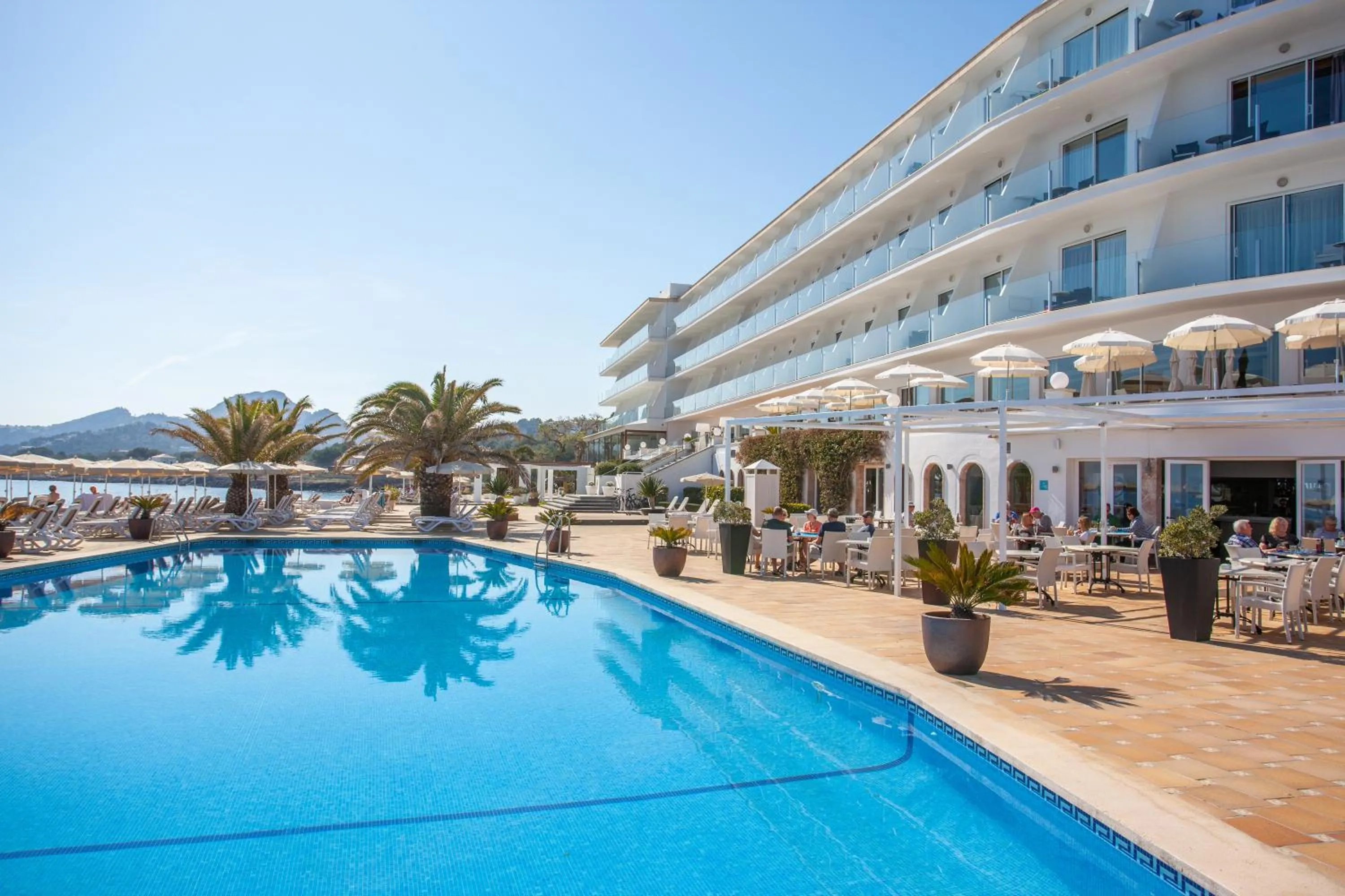 Swimming pool in Grupotel Aguait Resort & Spa - Adults Only