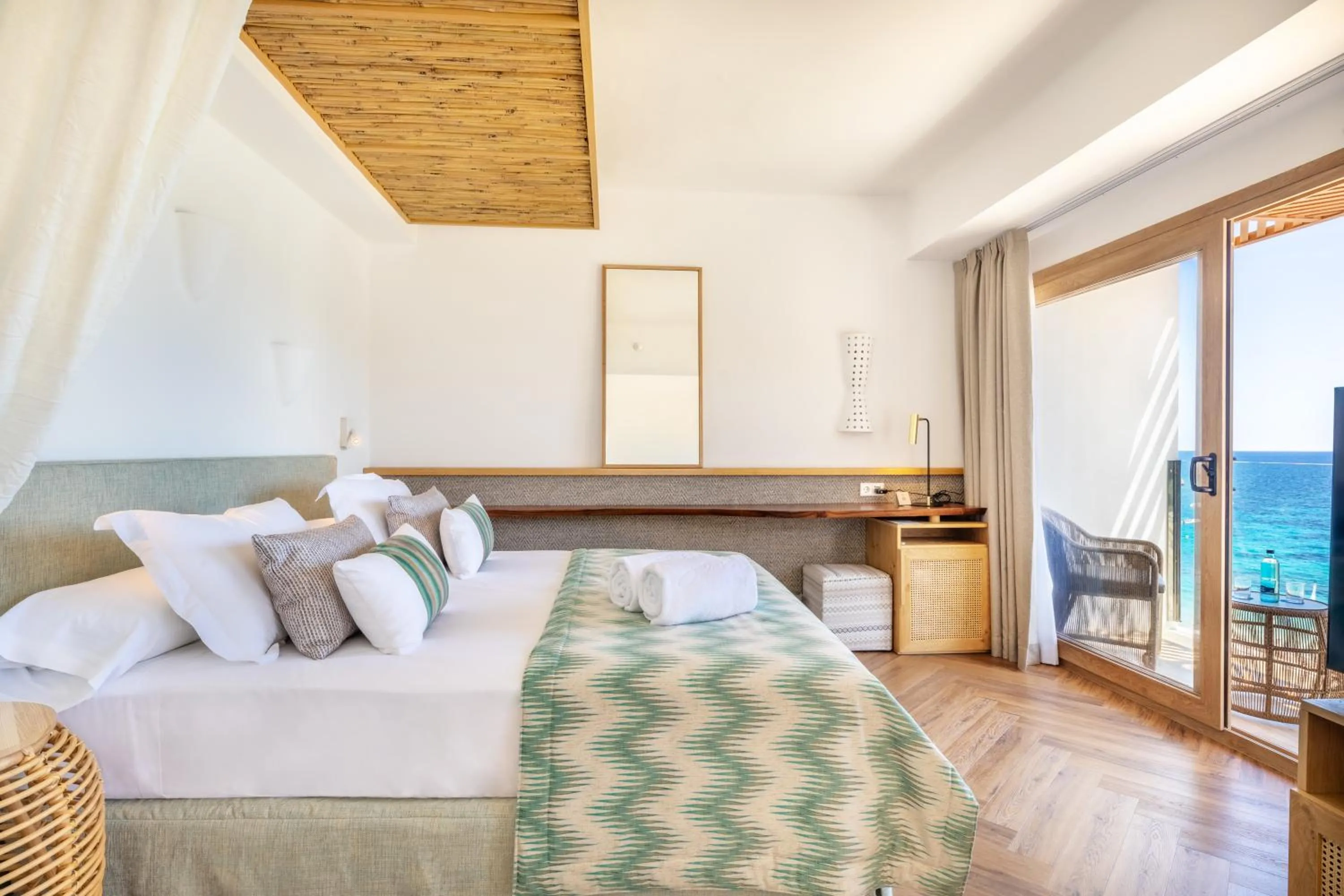 Bedroom, Bed in El Somni Ibiza Dream Hotel by Grupotel