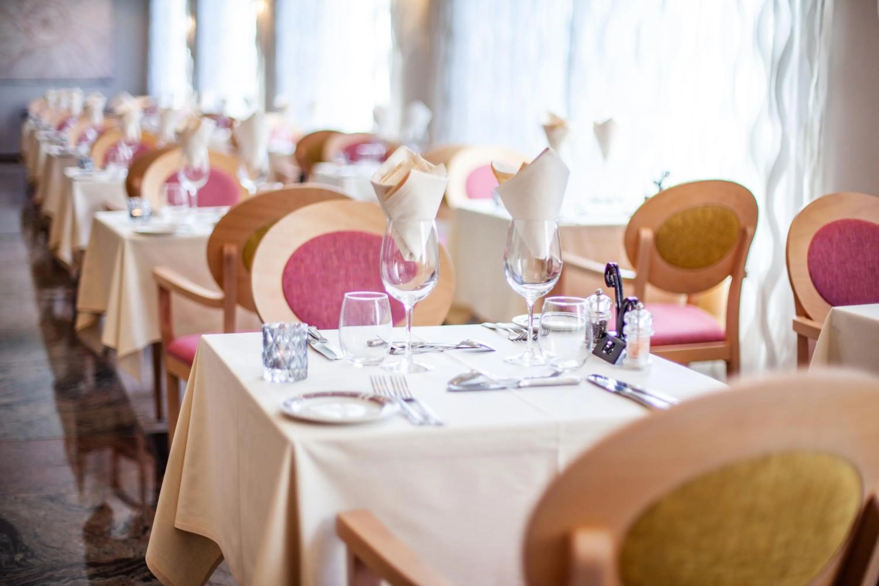 Restaurant/places to eat in Grupotel Parc Natural & Spa