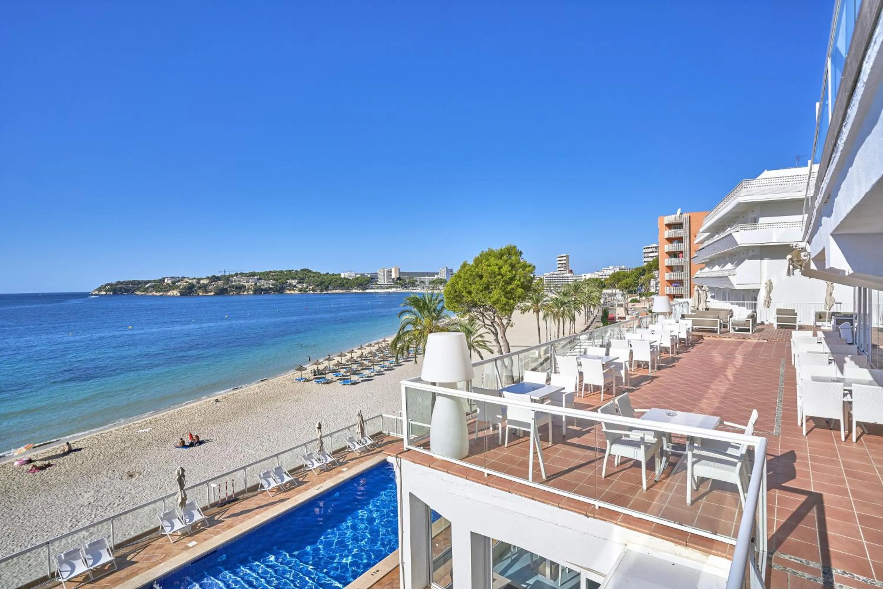 Beach in Flamboyan Caribe Hotel & Spa