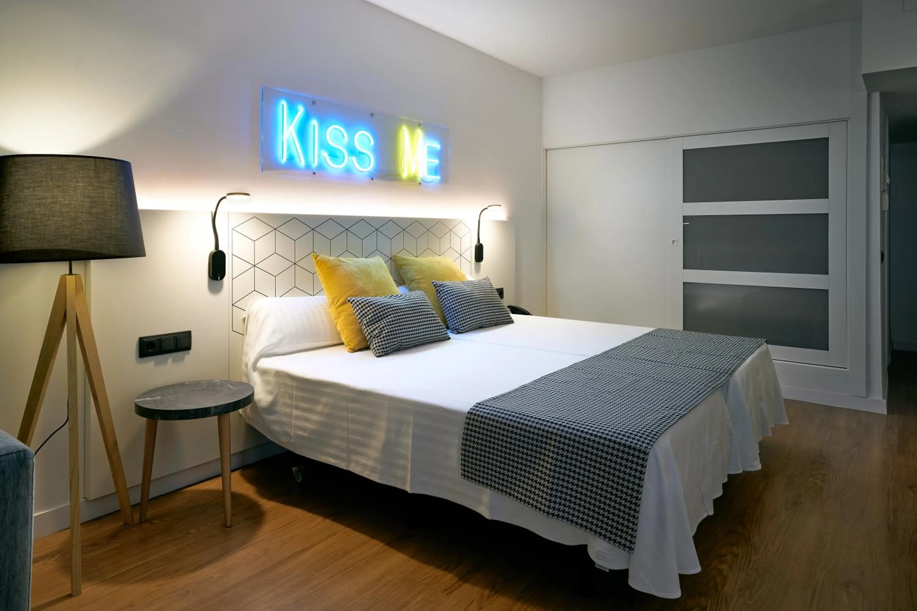 Bed in Flamboyan Caribe Hotel & Spa