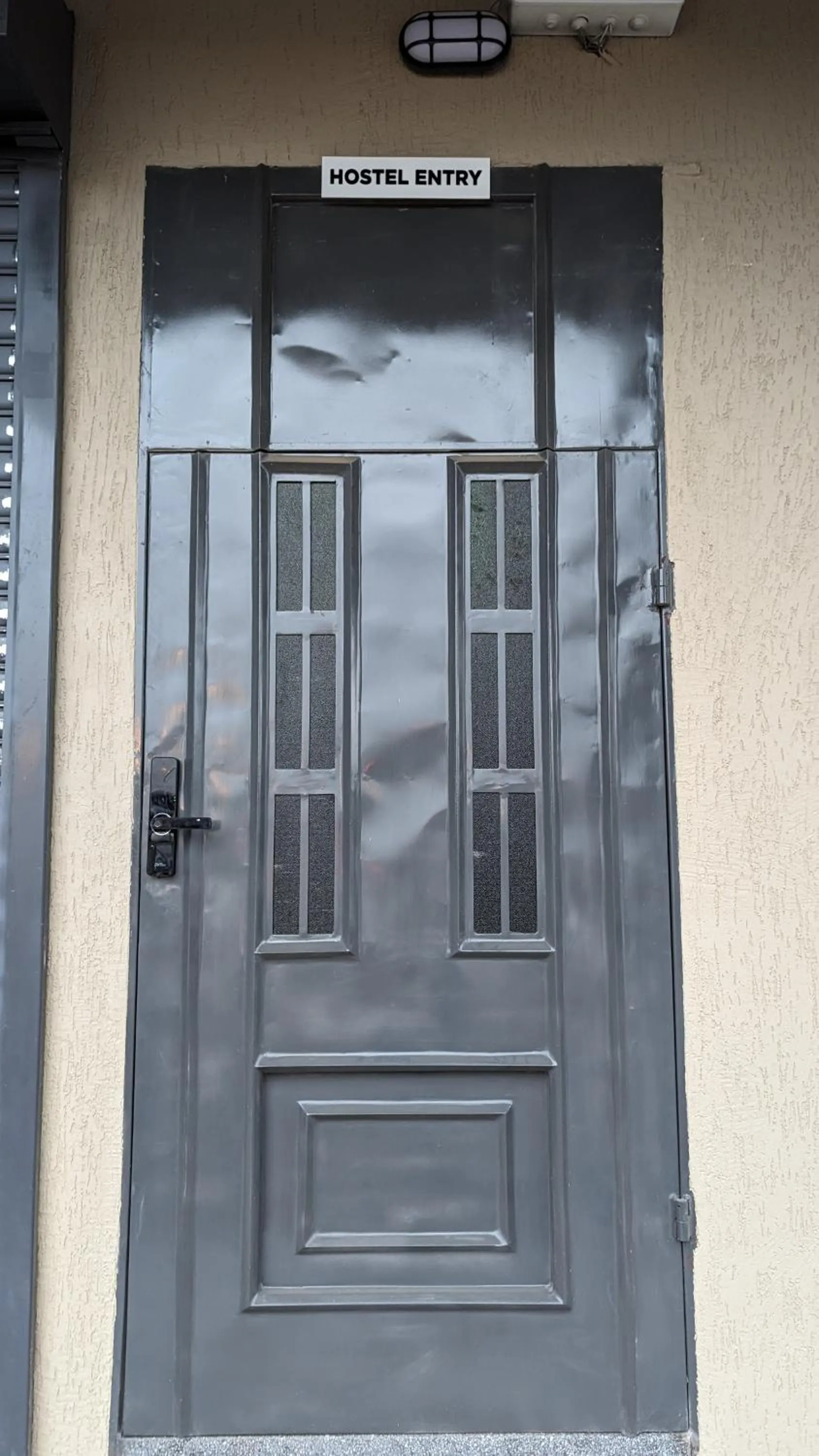 Facade/entrance in Mufasa city Hostel and Apartments