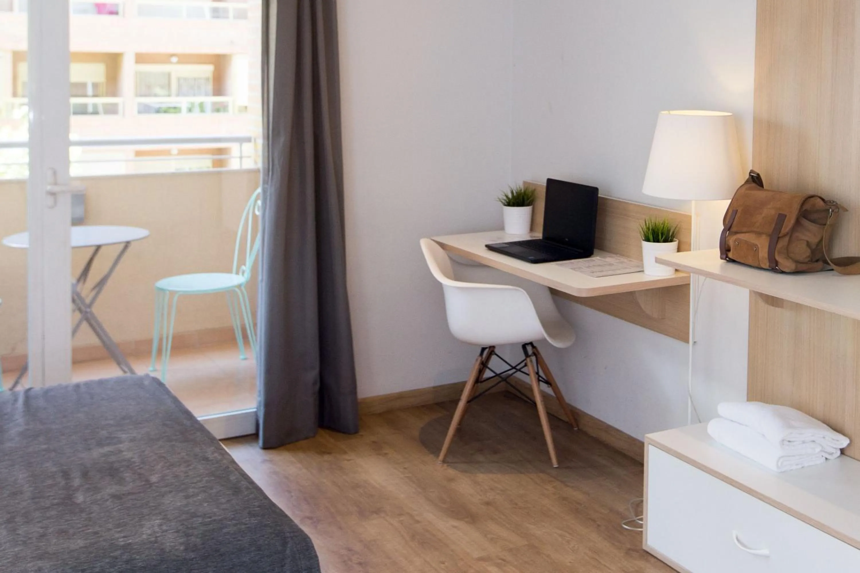 Bedroom, Bed in Rooms Ciencias