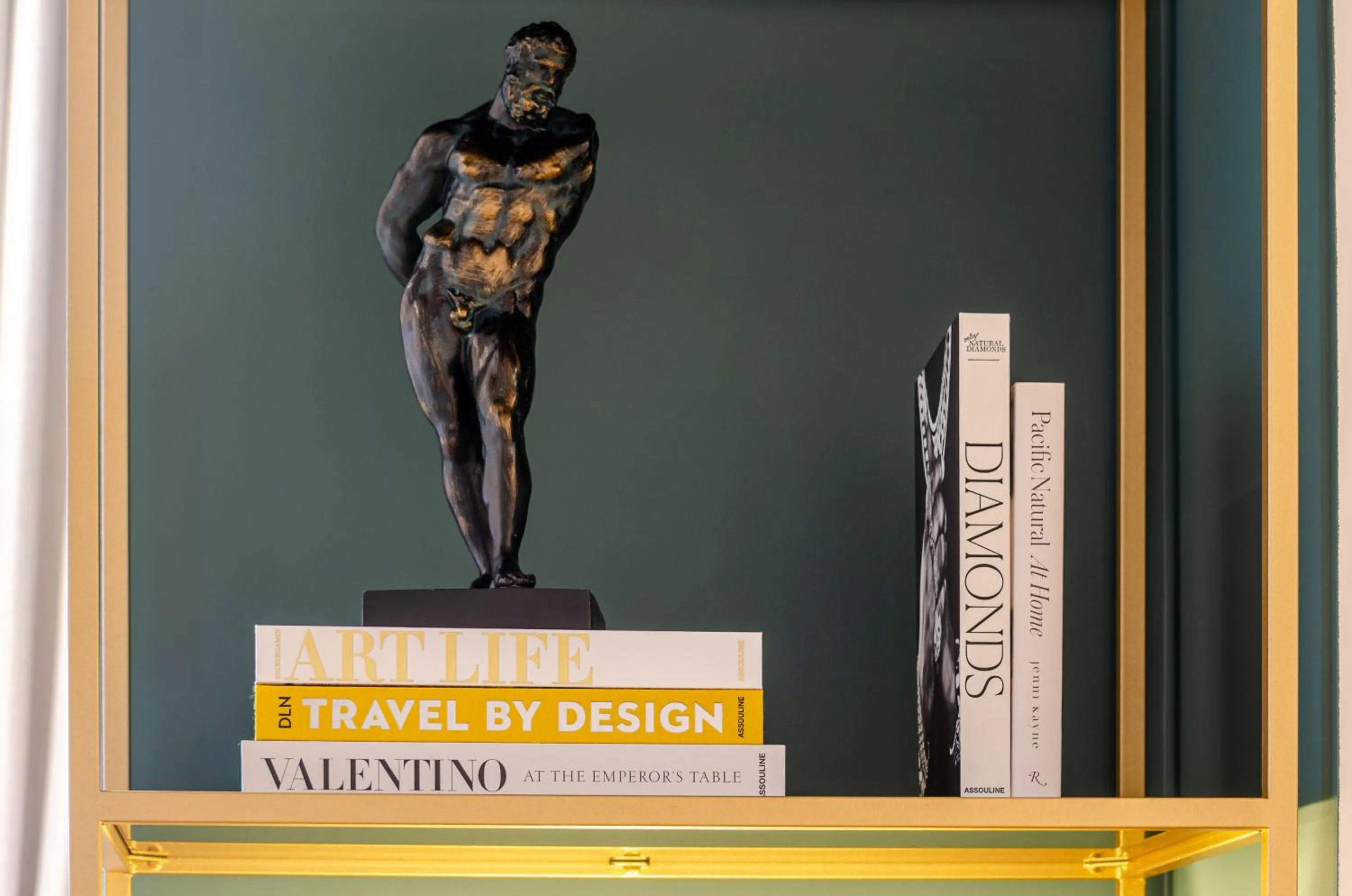 Decorative detail in BCascais Boutique House by APT IIN Cascais Center