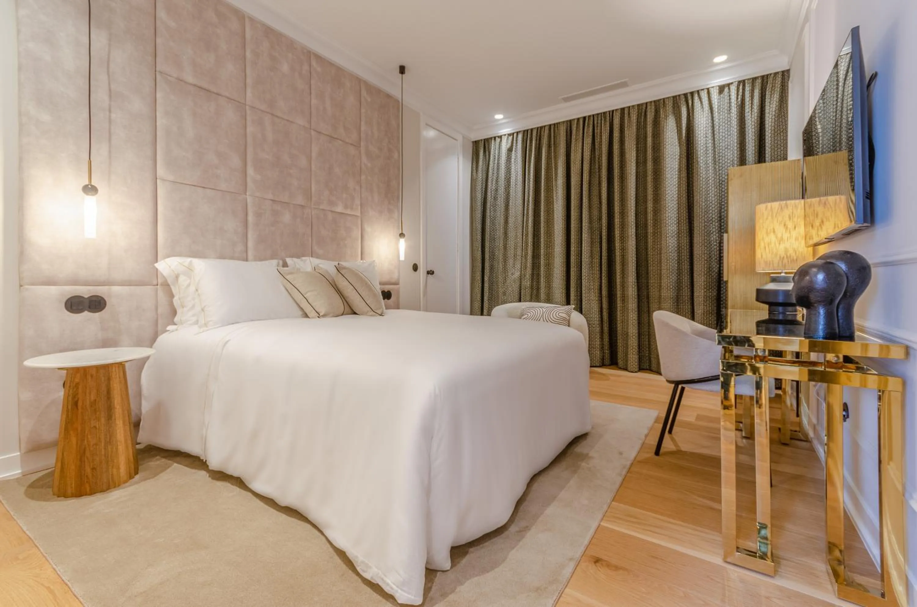 Bed in BCascais Boutique House by APT IIN Cascais Center