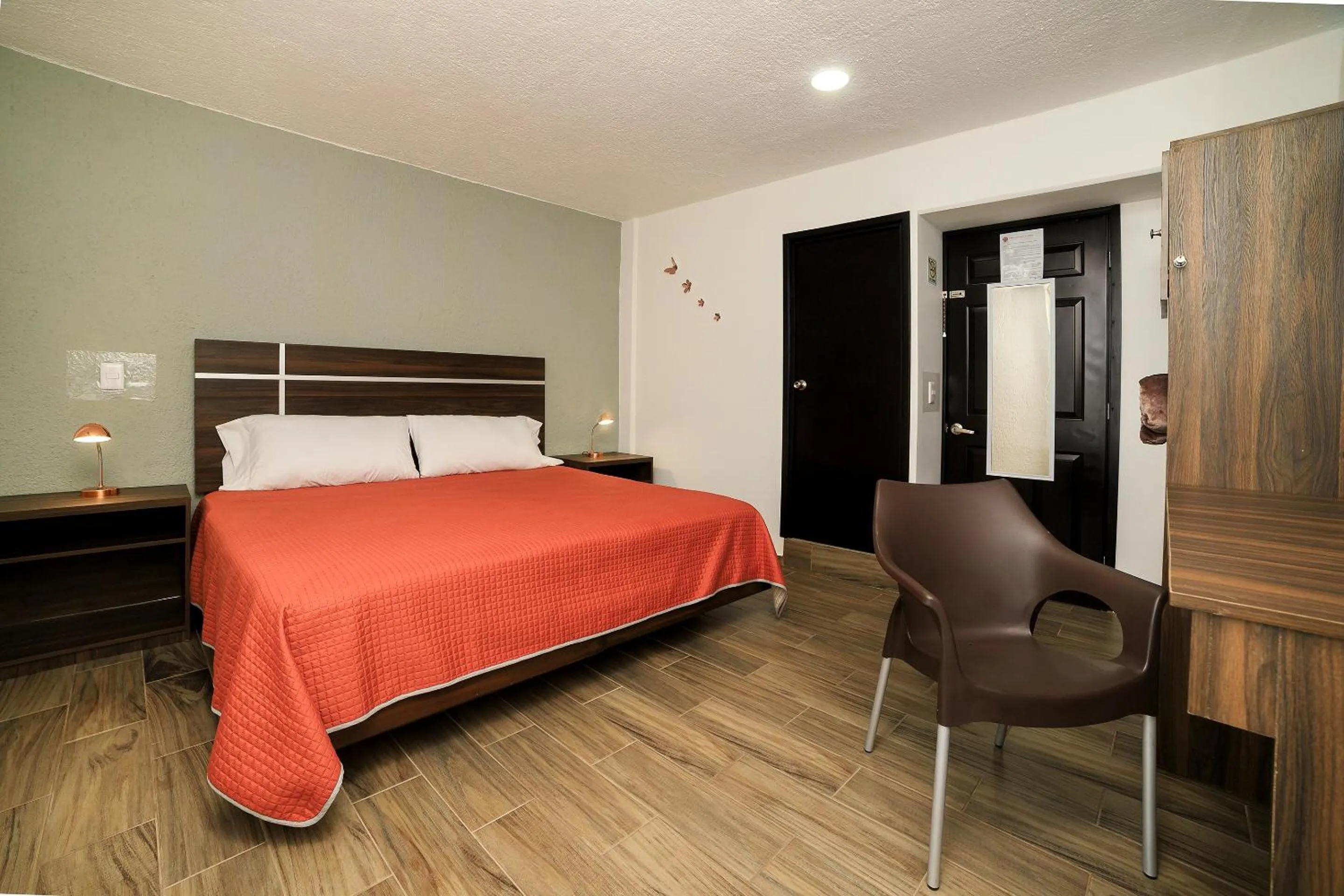 Bedroom, Bed in Capital O Hotel Boutique Las Torres