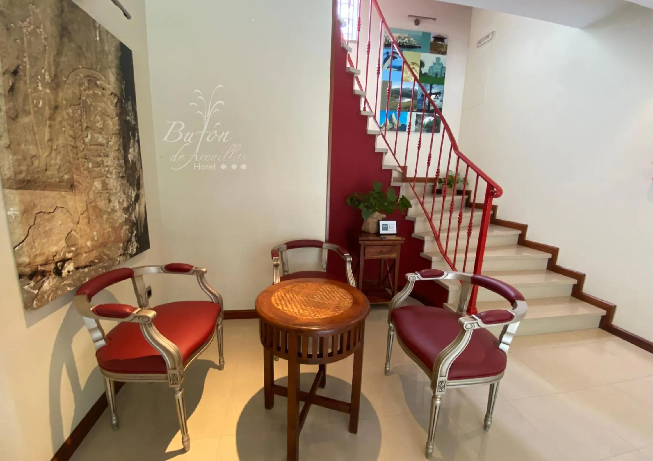 Property building in Hotel Bufon de Arenillas