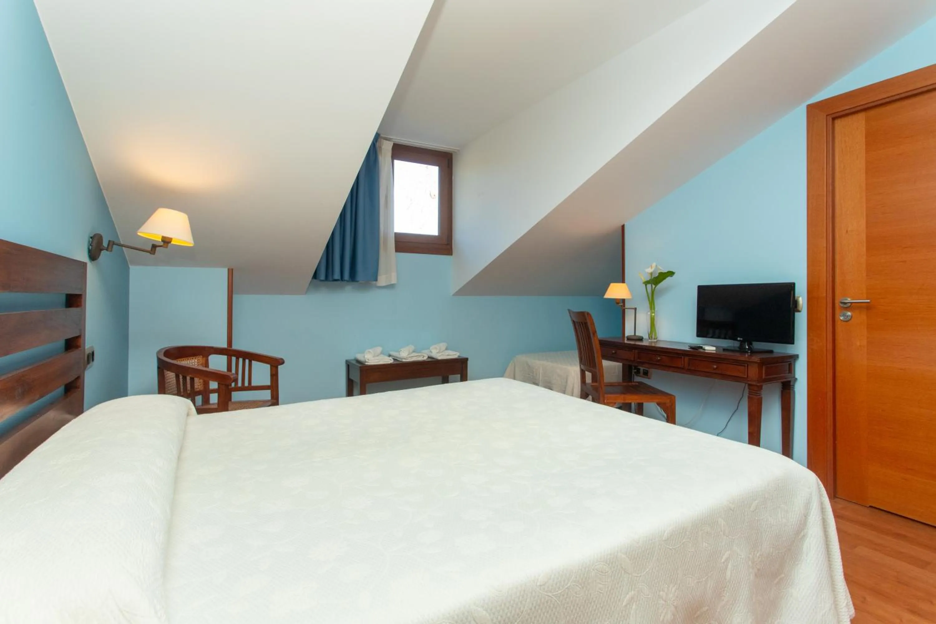 Photo of the whole room in Hotel Bufon de Arenillas