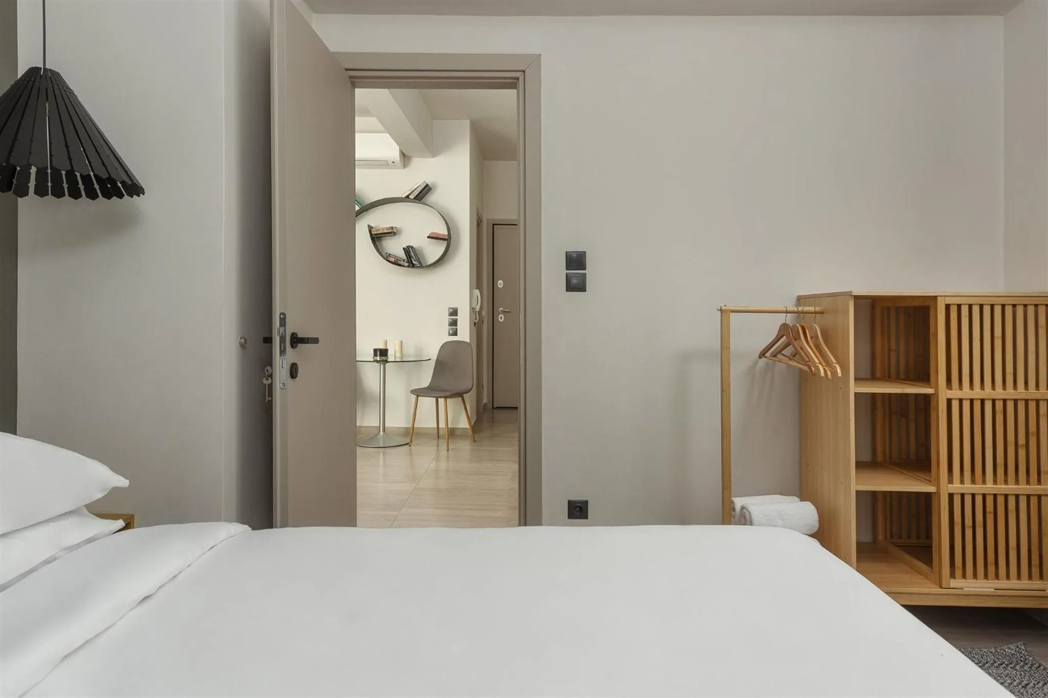 Photo of the whole room, Bed in Anvy Stylish Suites Ioannina