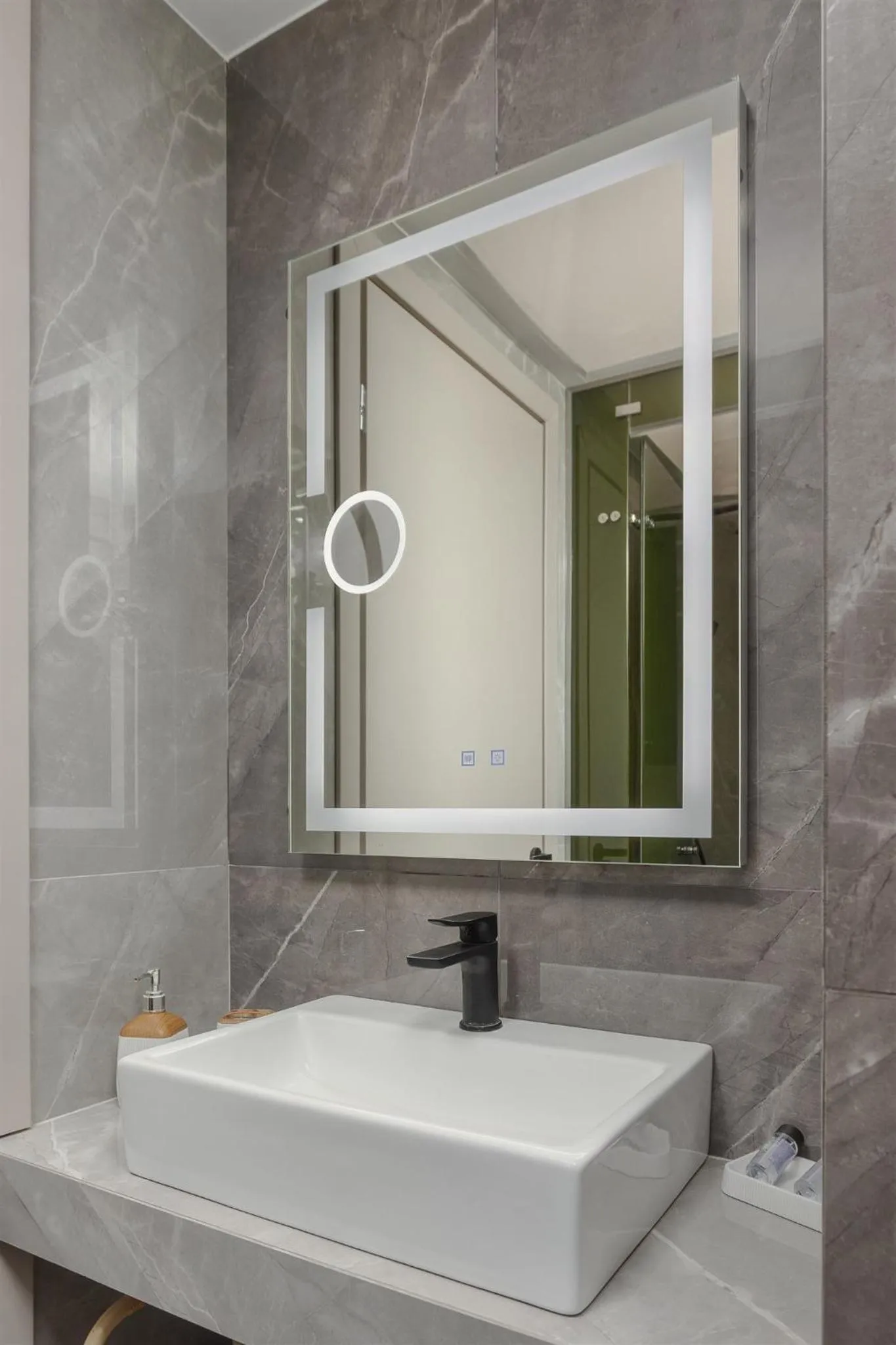 Bathroom in Anvy Stylish Suites Ioannina