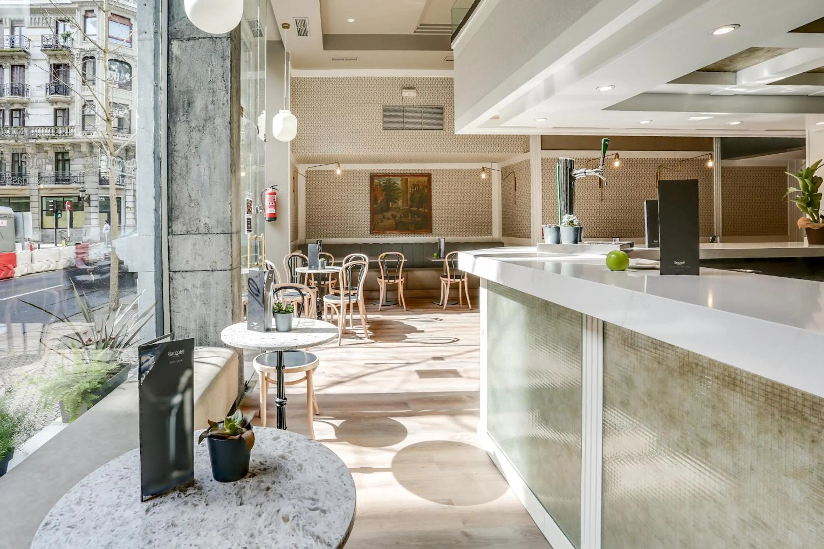 Lounge or bar in Sercotel Hotel Europa