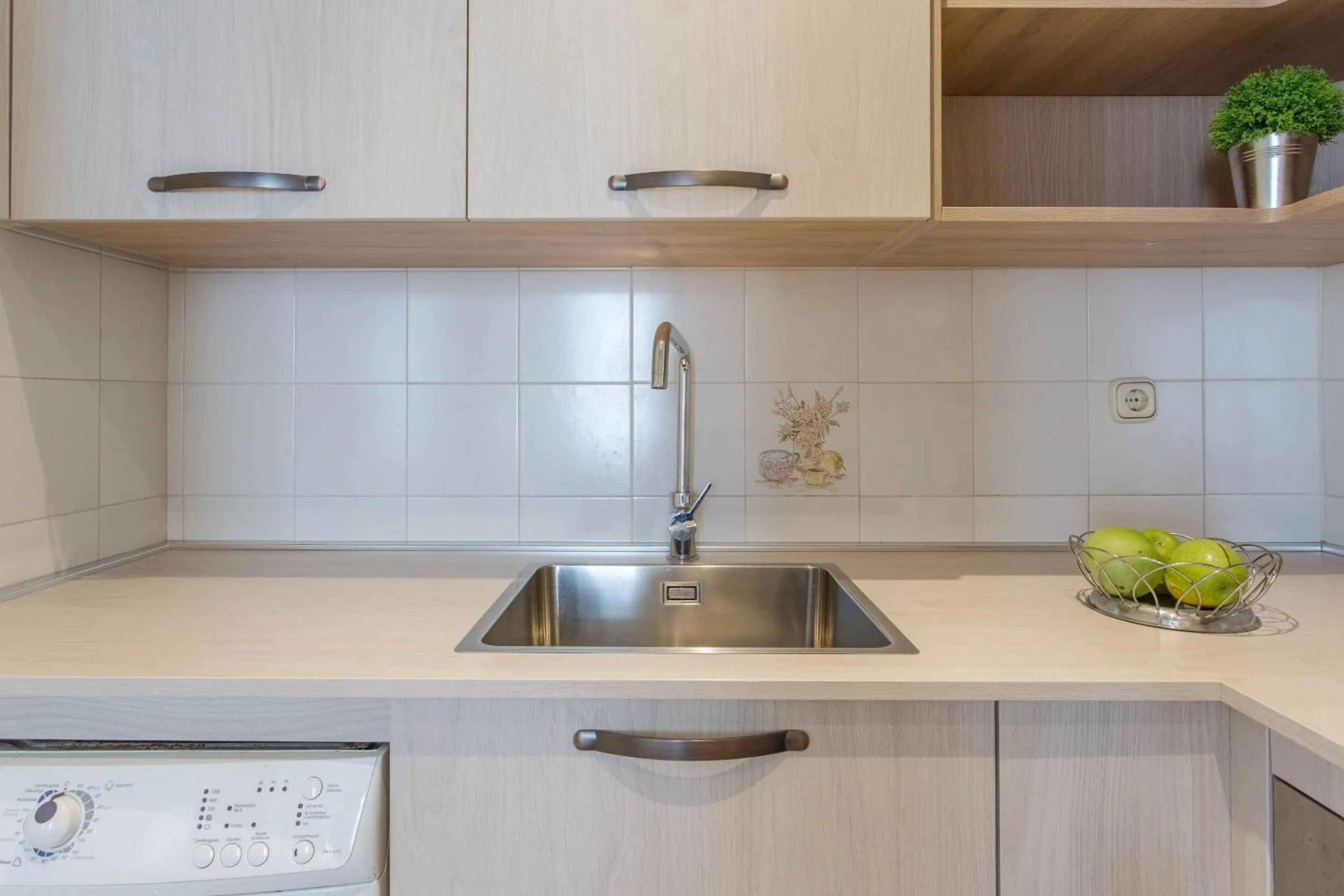 Kitchen or kitchenette in Sercotel Hotel Europa