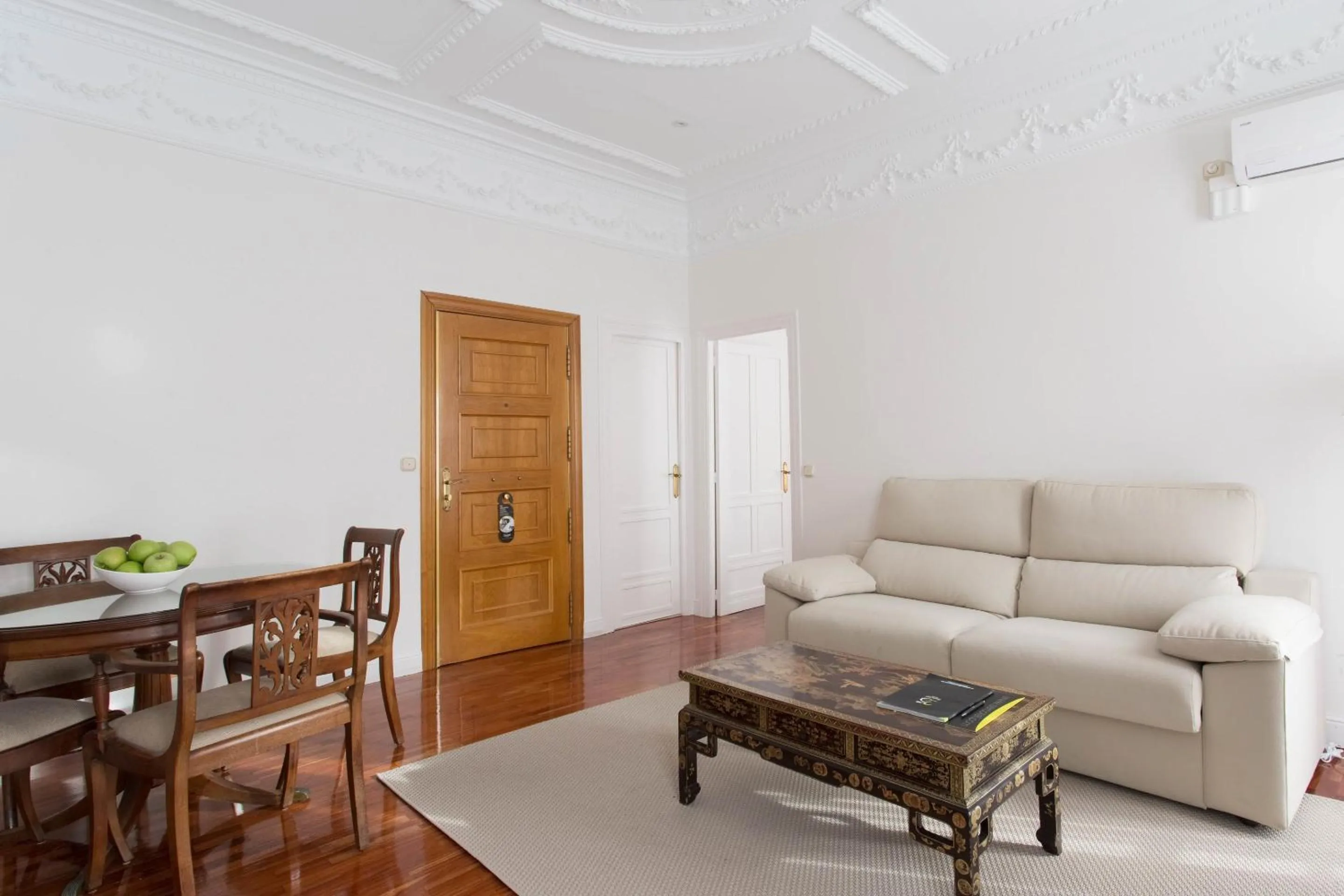 Food and drinks in Sercotel Hotel Europa