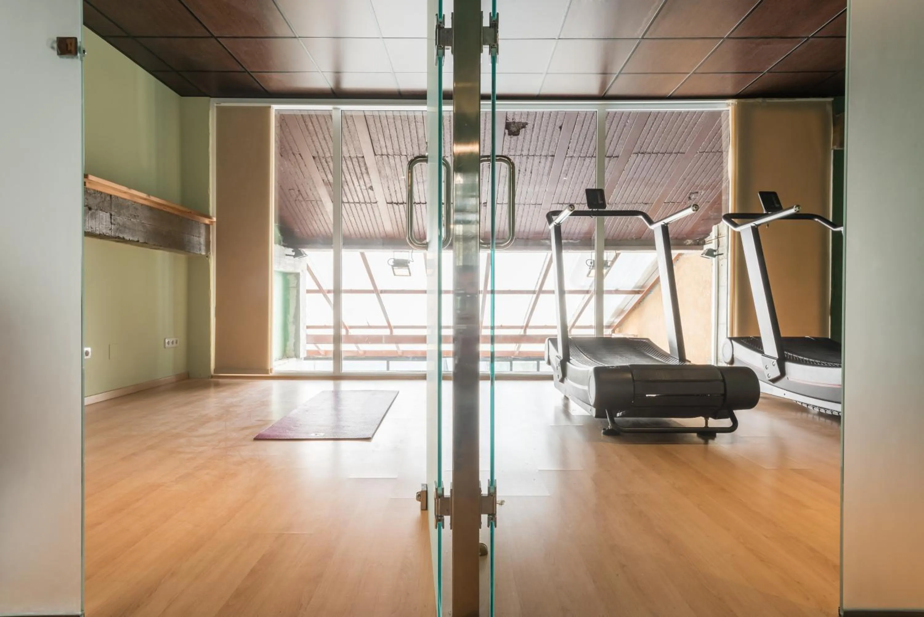 Fitness centre/facilities in SNÖ Villa de Sallent 4