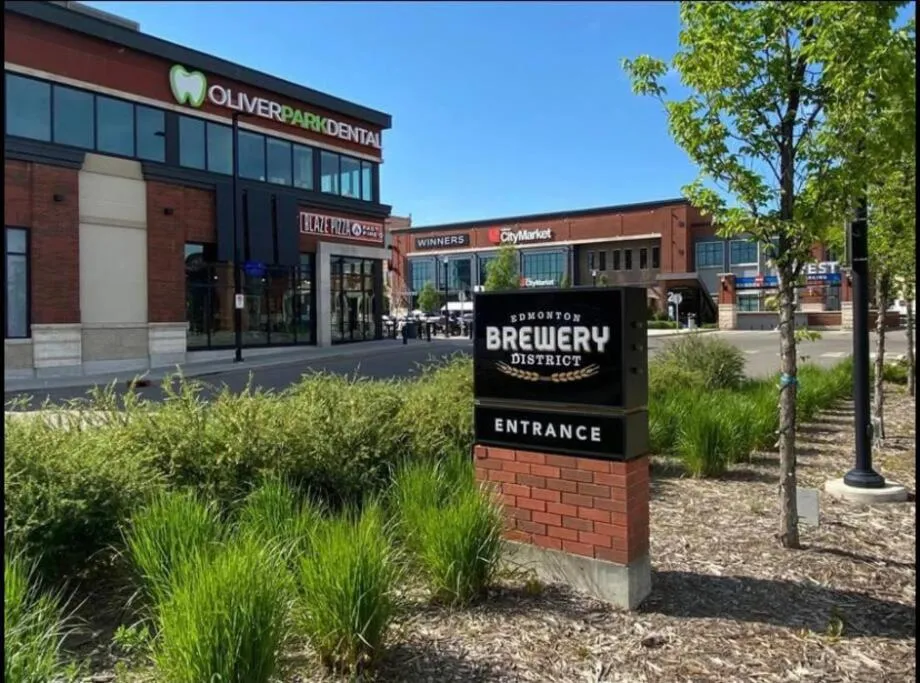 Nearby landmark in Executive Bsmt Suite, King Bed, 5 min to DT & Whyte Ave, Sleeps 6!