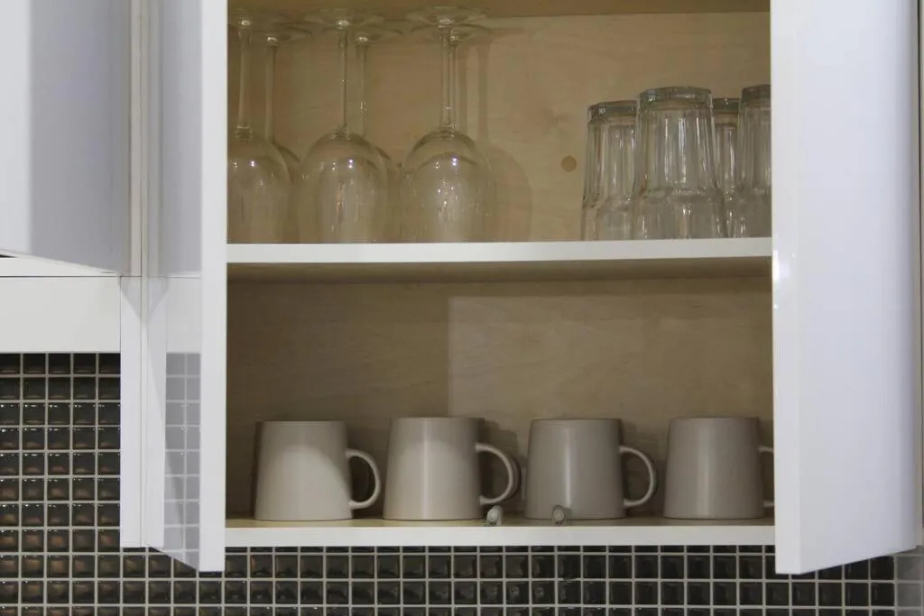 Kitchen or kitchenette in Executive Bsmt Suite, King Bed, 5 min to DT & Whyte Ave, Sleeps 6!