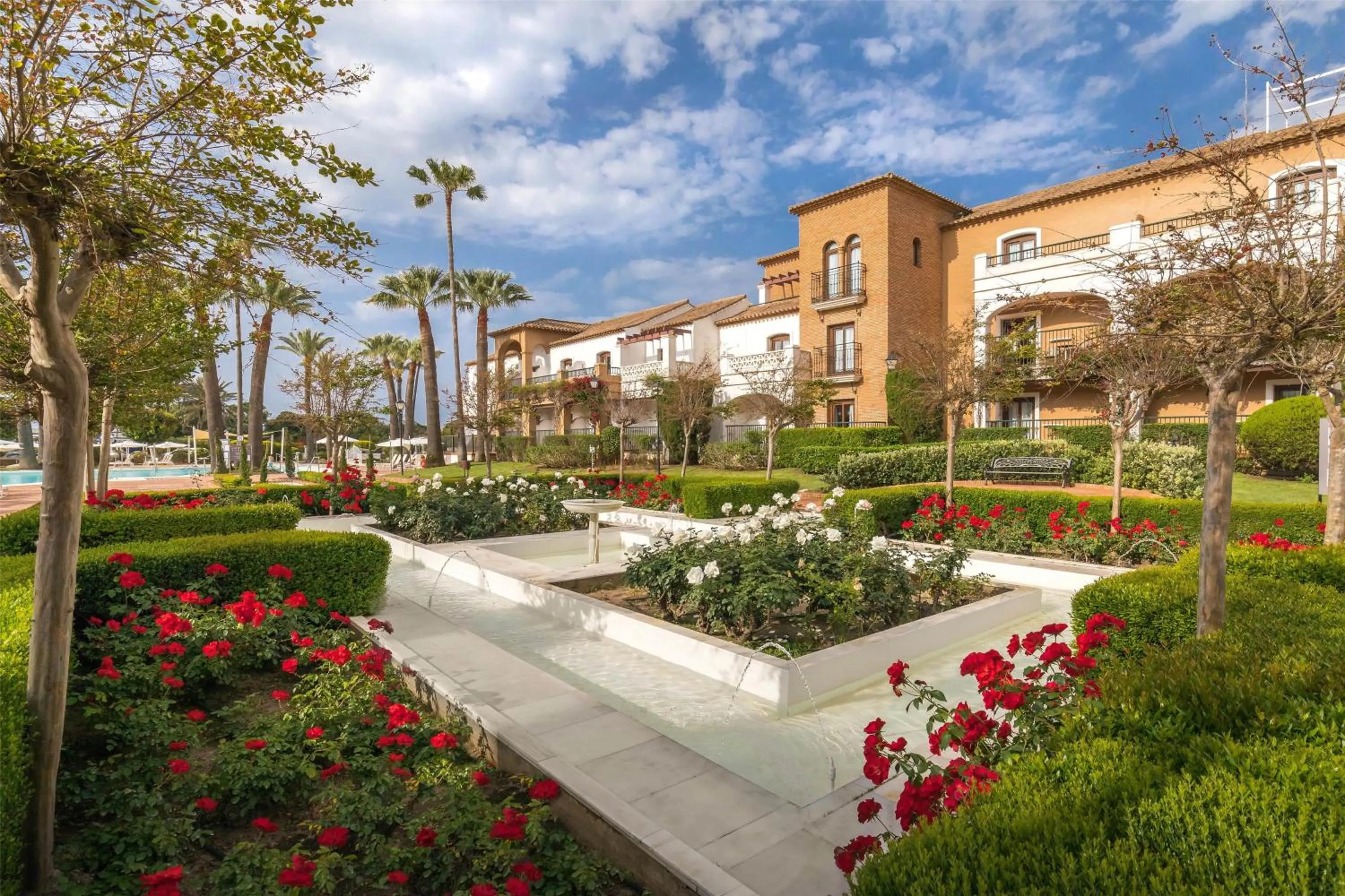 Property building in Barceló Isla Canela